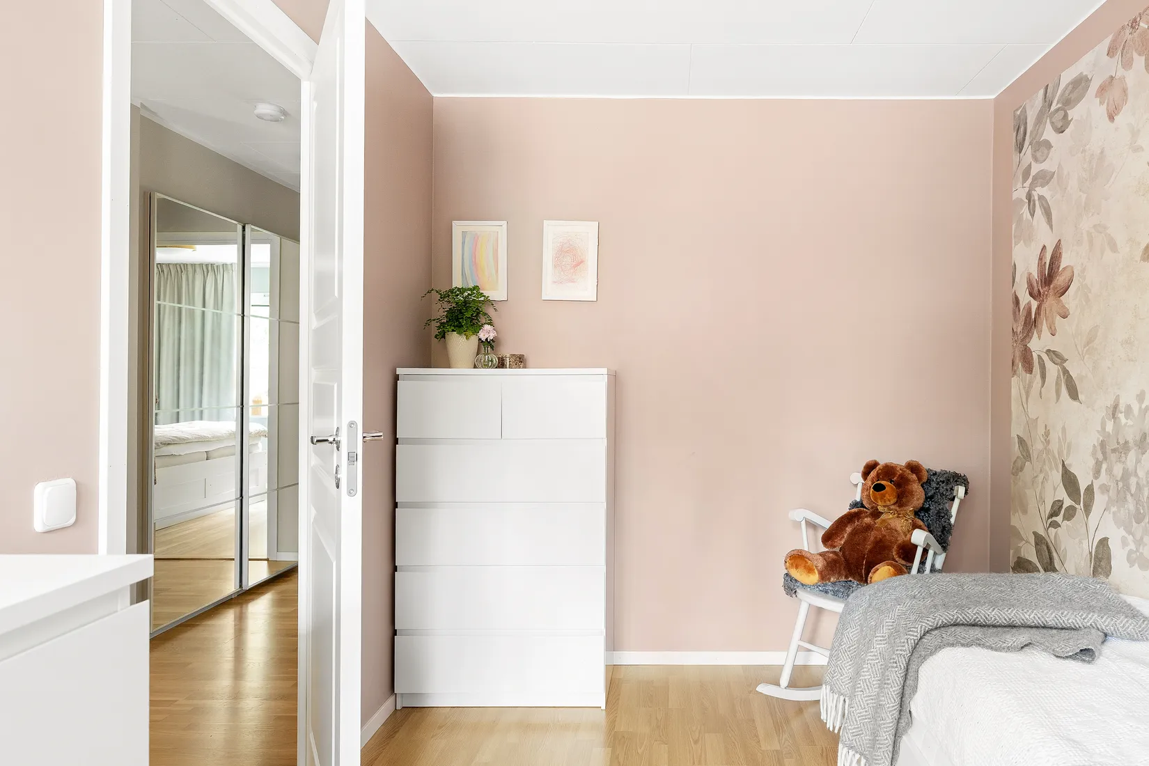 Radhus, Ekspinnargatan 23, Gånsta, Enköping