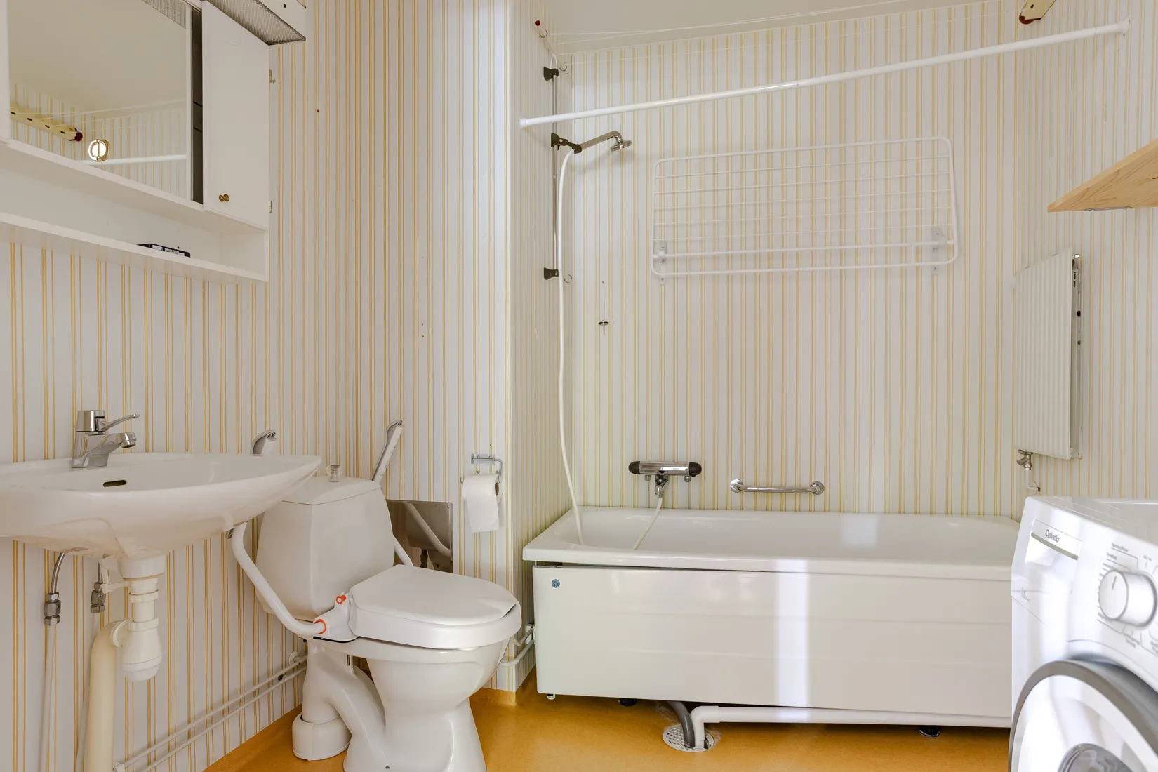 Bostadsrätt, Halmstadsvägen 1, Granloholm, Sundsvall