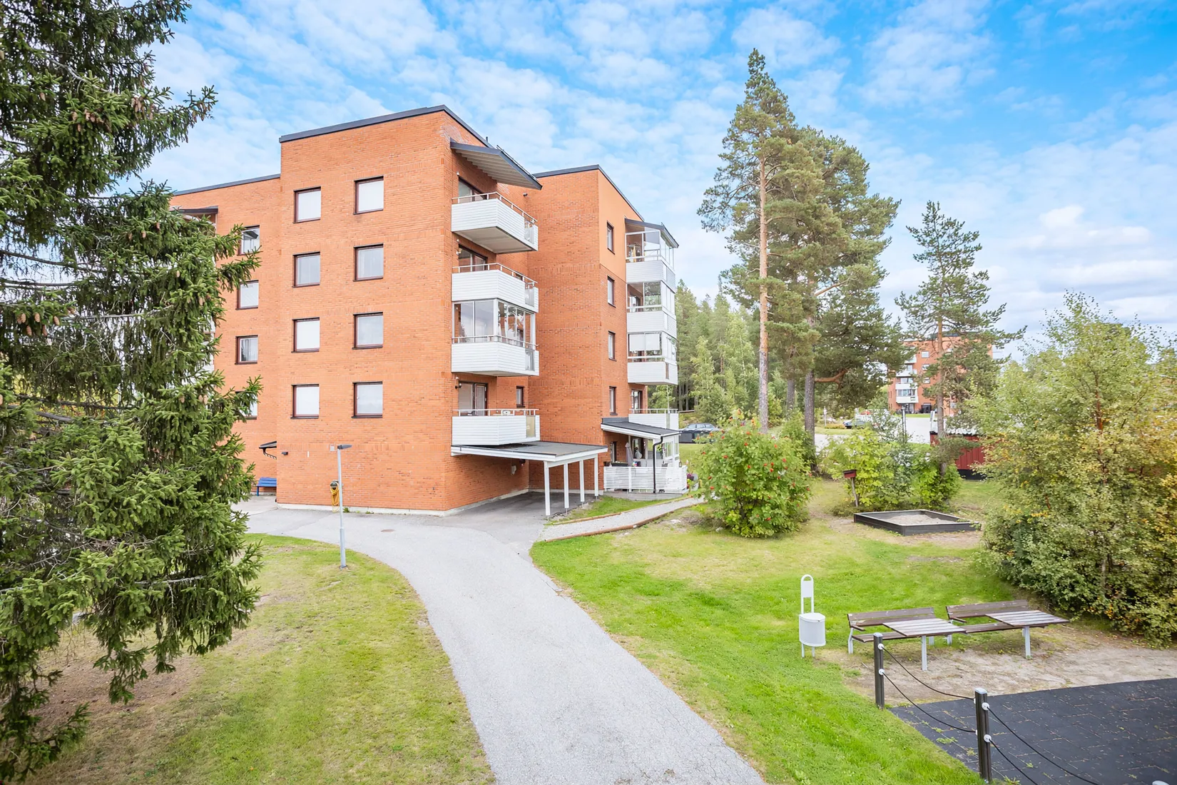 Bostadsrätt, Halmstadsvägen 1, Granloholm, Sundsvall