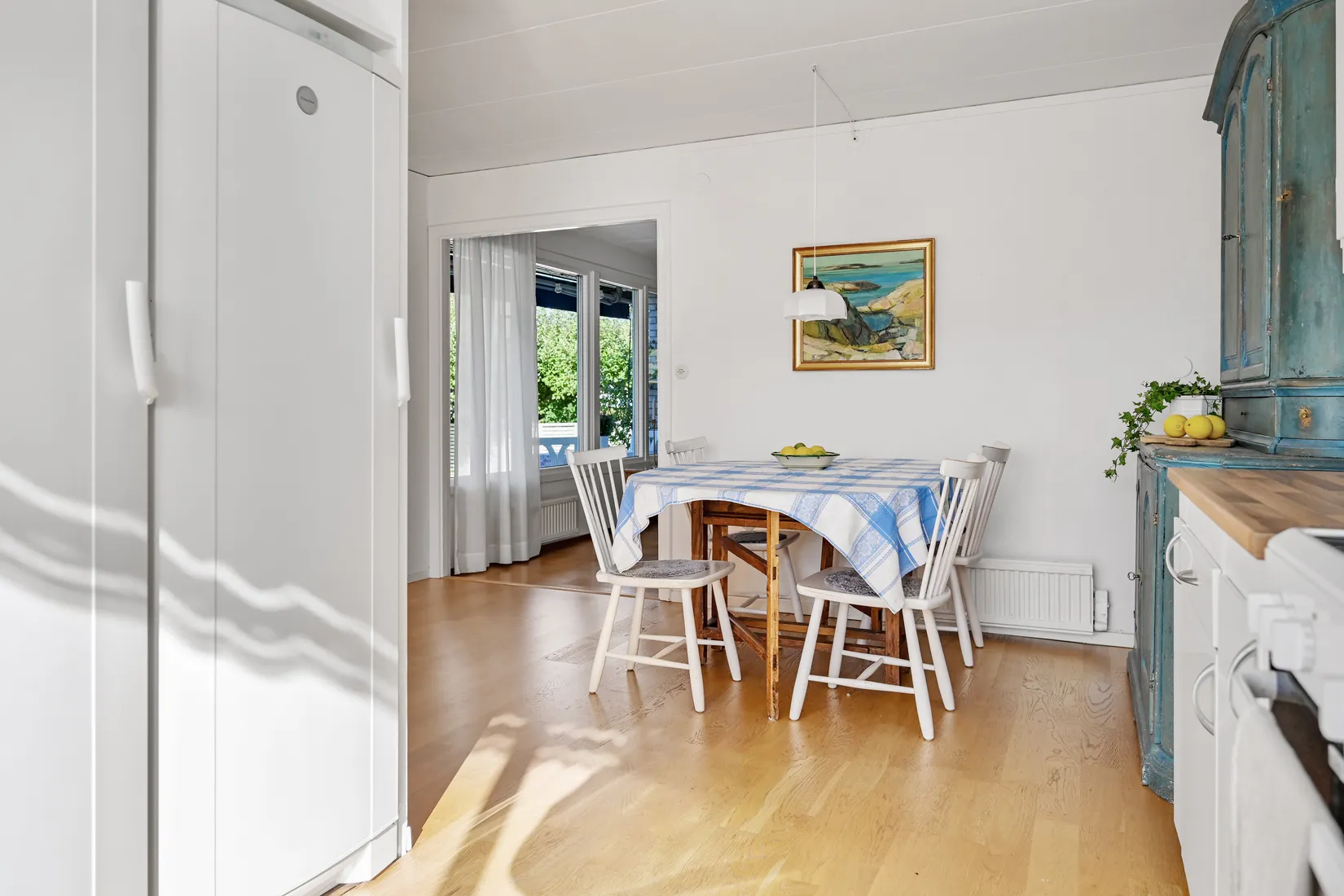 Radhus, Knutbygränd 17, Skälby, Upplands Väsby