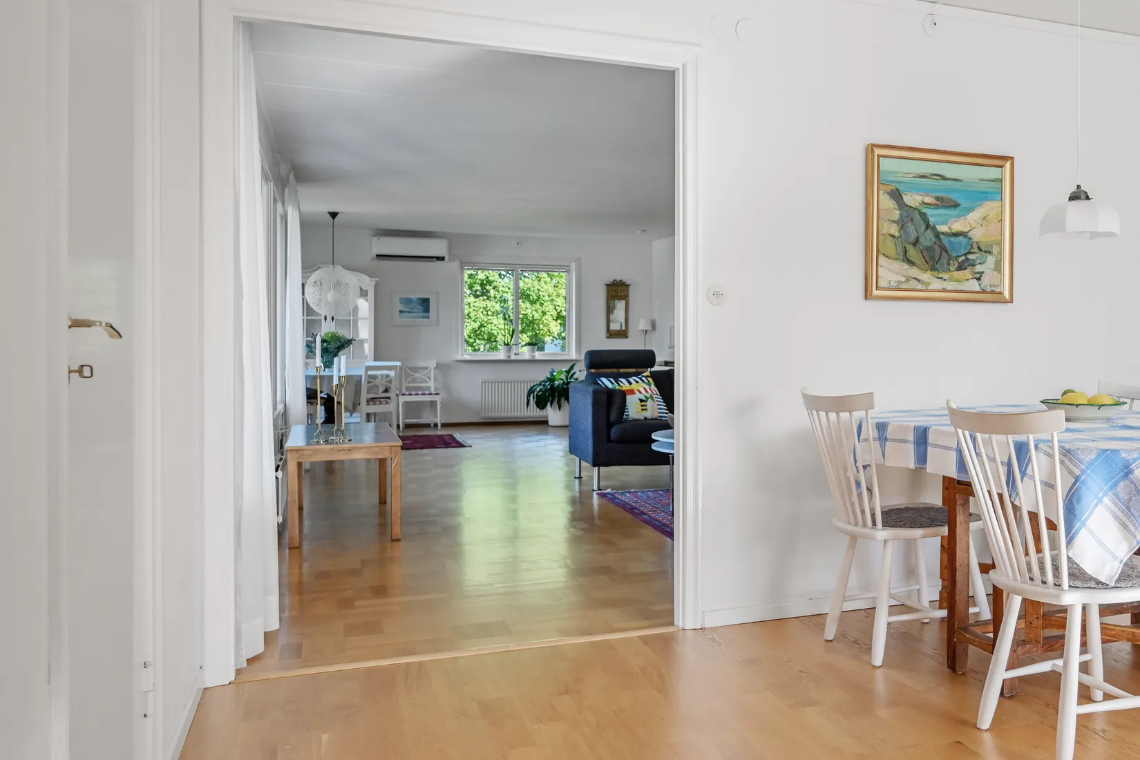 Radhus, Knutbygränd 17, Skälby, Upplands Väsby