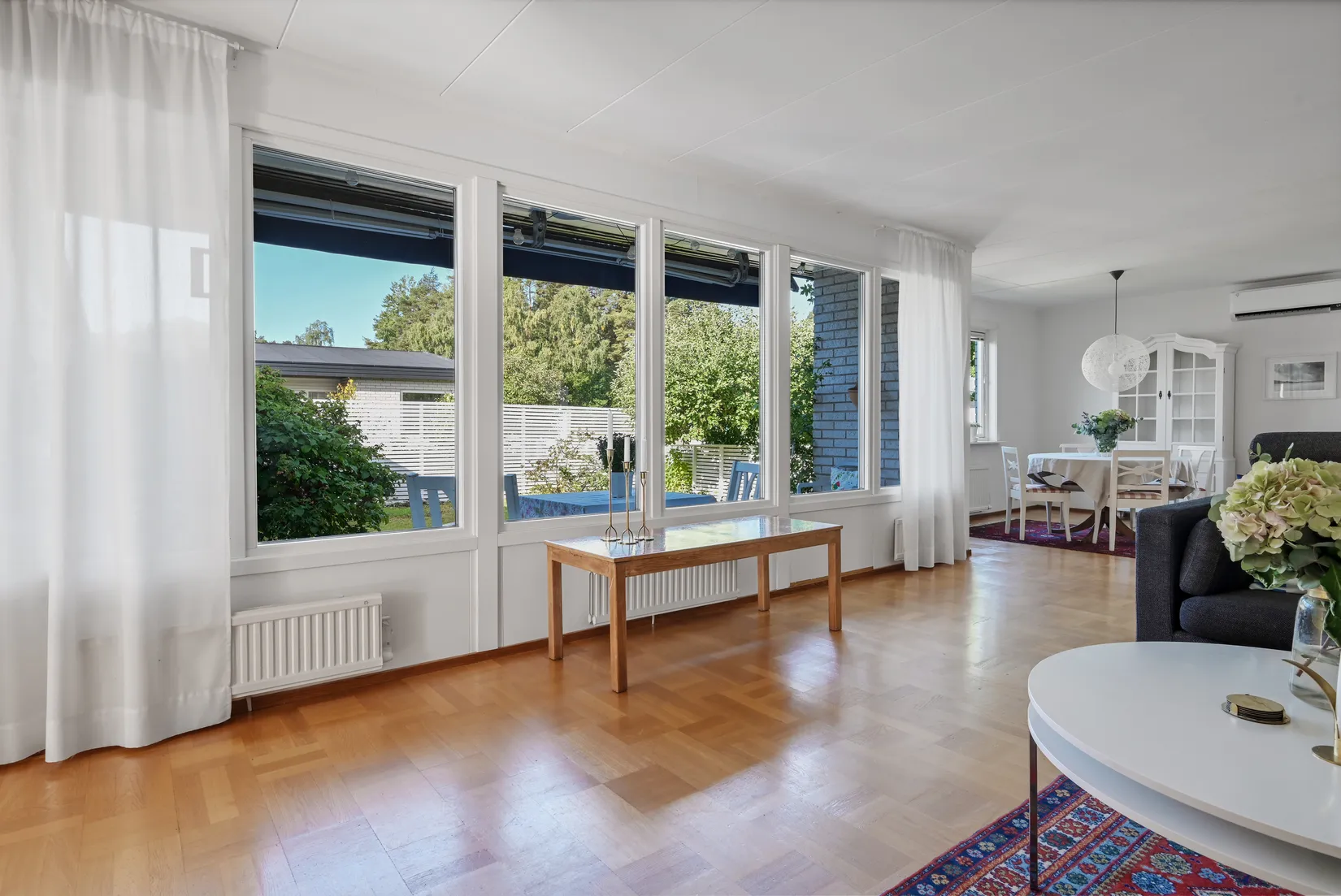 Radhus, Knutbygränd 17, Skälby, Upplands Väsby