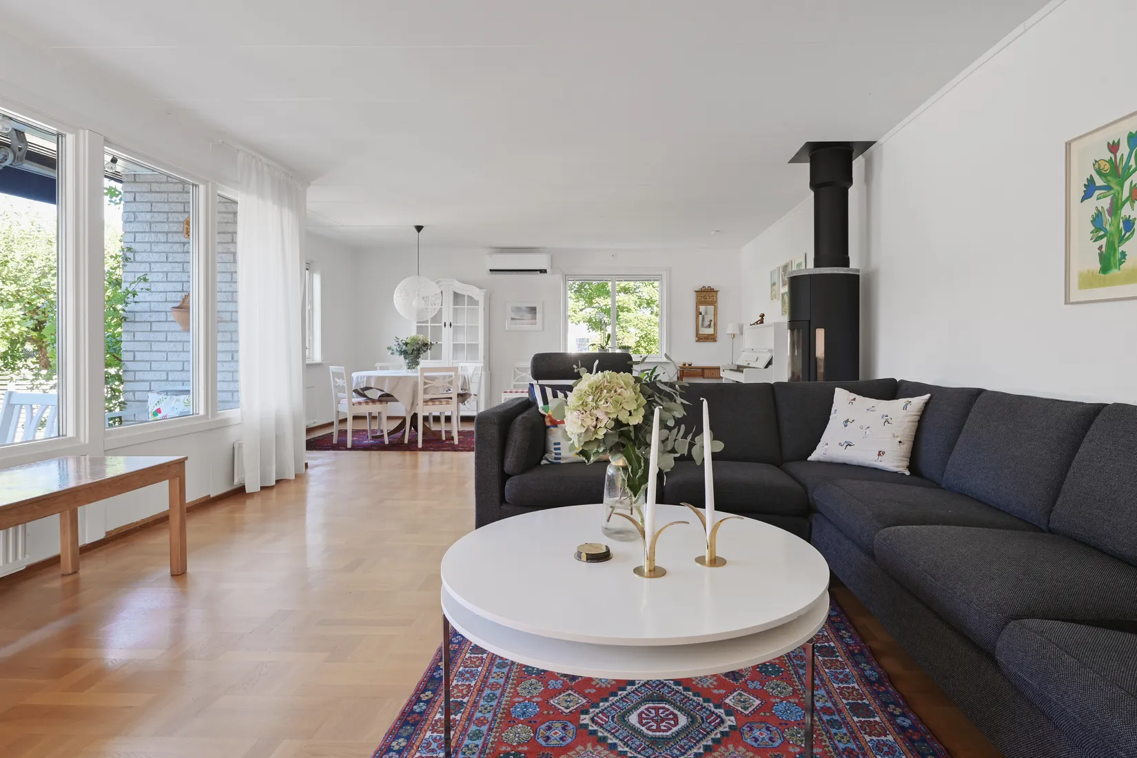 Radhus, Knutbygränd 17, Skälby, Upplands Väsby