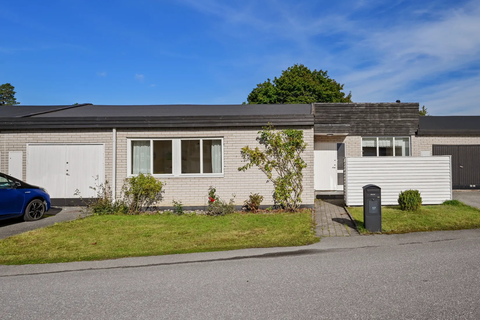 Radhus, Knutbygränd 17, Skälby, Upplands Väsby