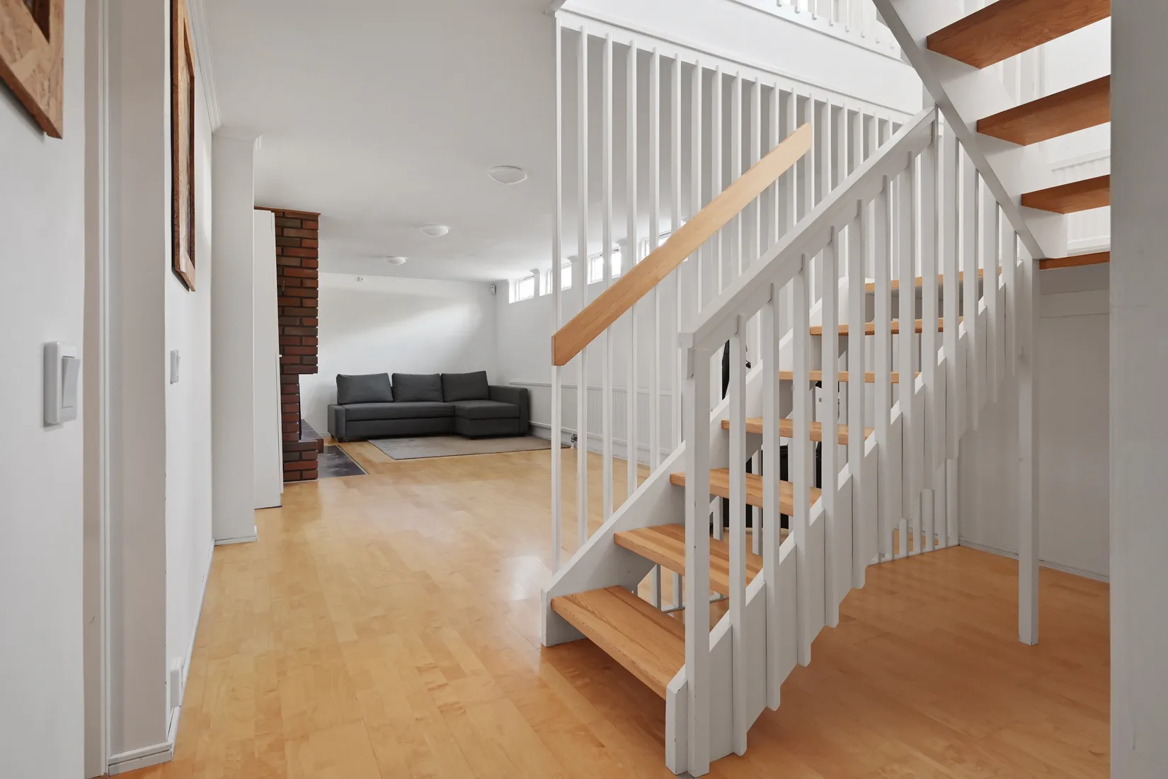 Villa, Allévägen 2A, Runby, Upplands Väsby