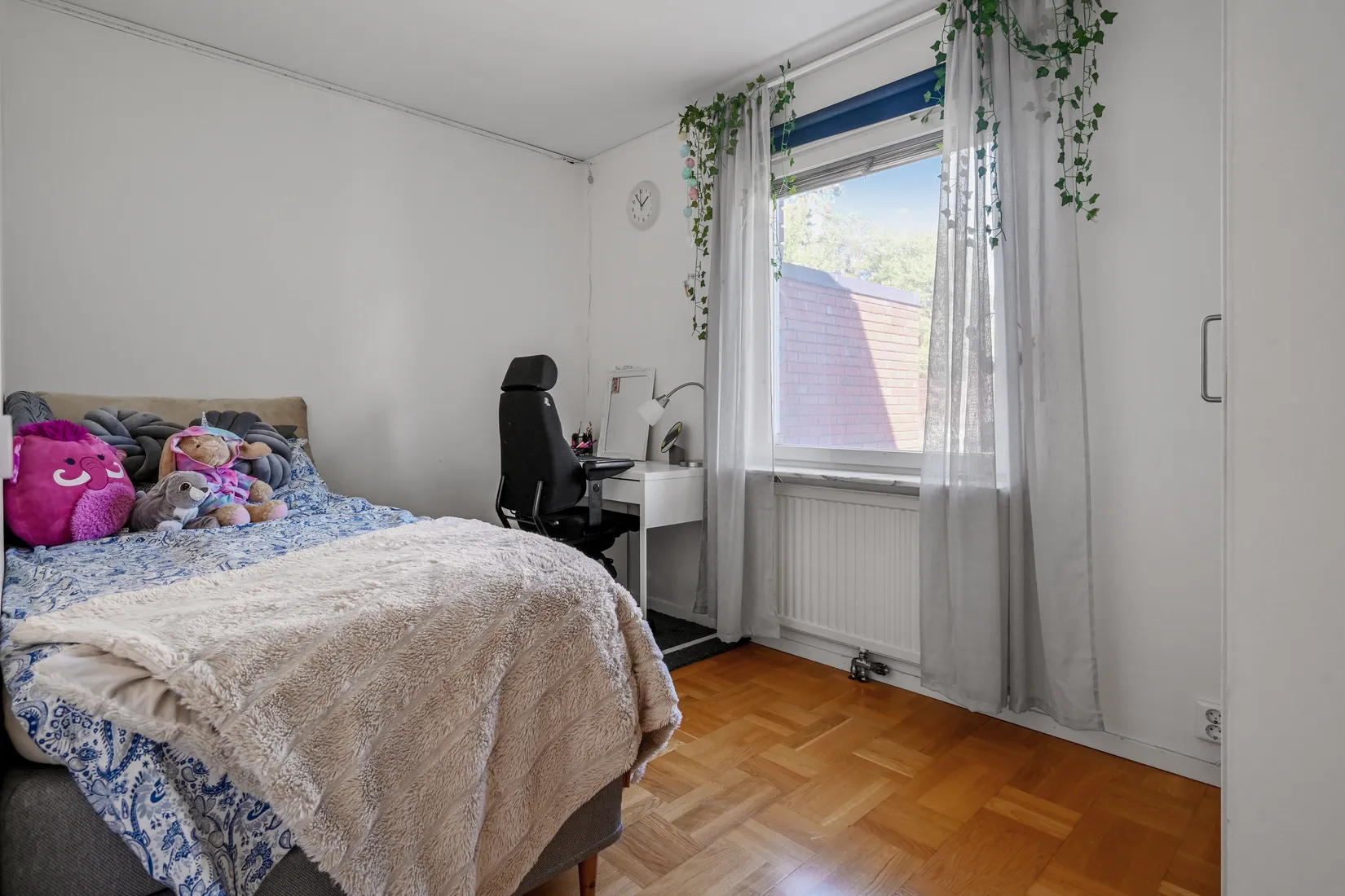 Villa, Allévägen 2A, Runby, Upplands Väsby