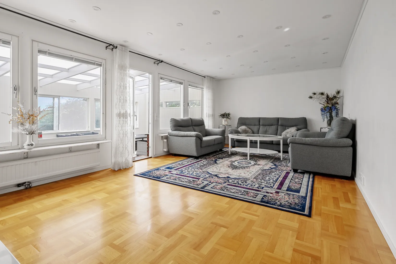 Villa, Allévägen 2A, Runby, Upplands Väsby