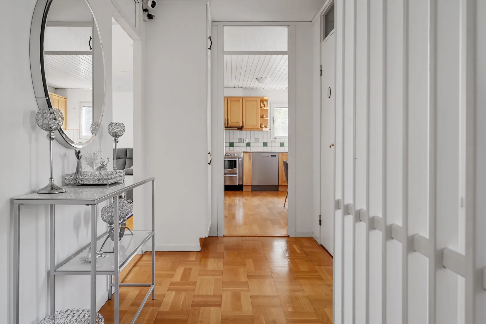 Villa, Allévägen 2A, Runby, Upplands Väsby