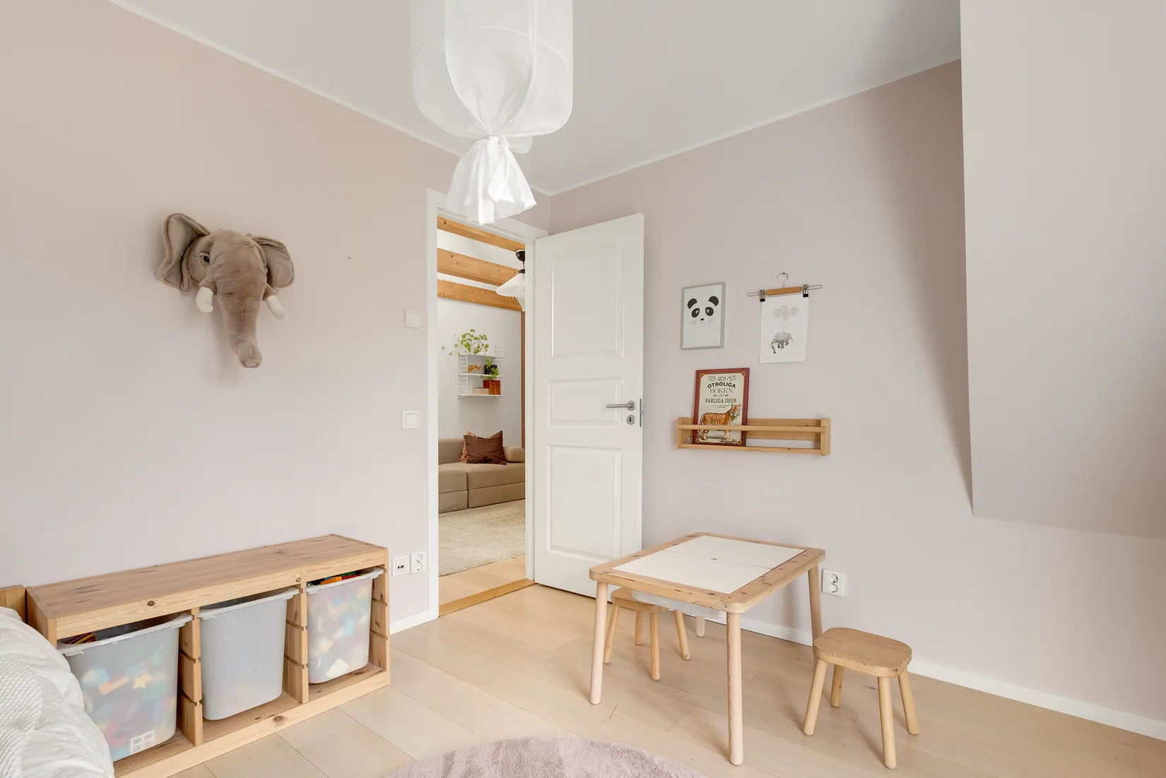 Radhus, Stratusvägen 3, Fullerö, Uppsala