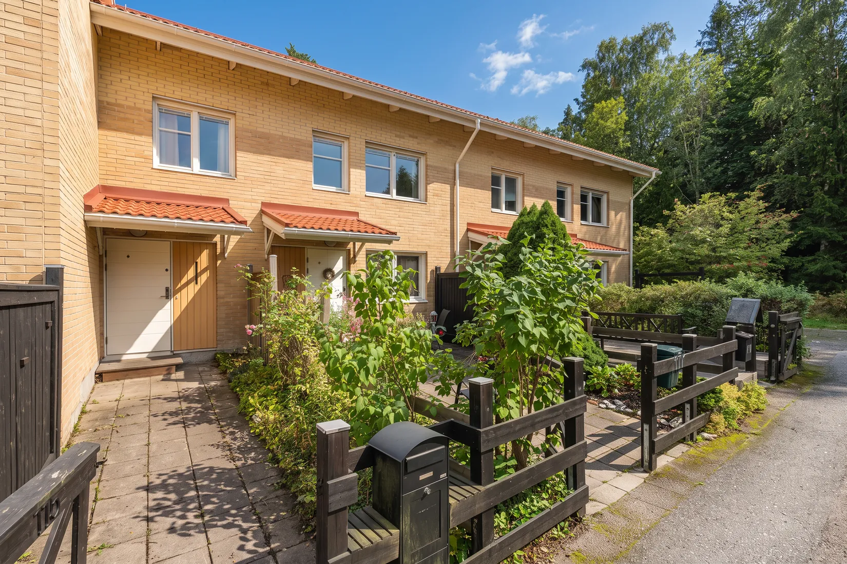 Bostadsrätt, Sunnanvindsgränd 115, Jakobsberg, Järfälla