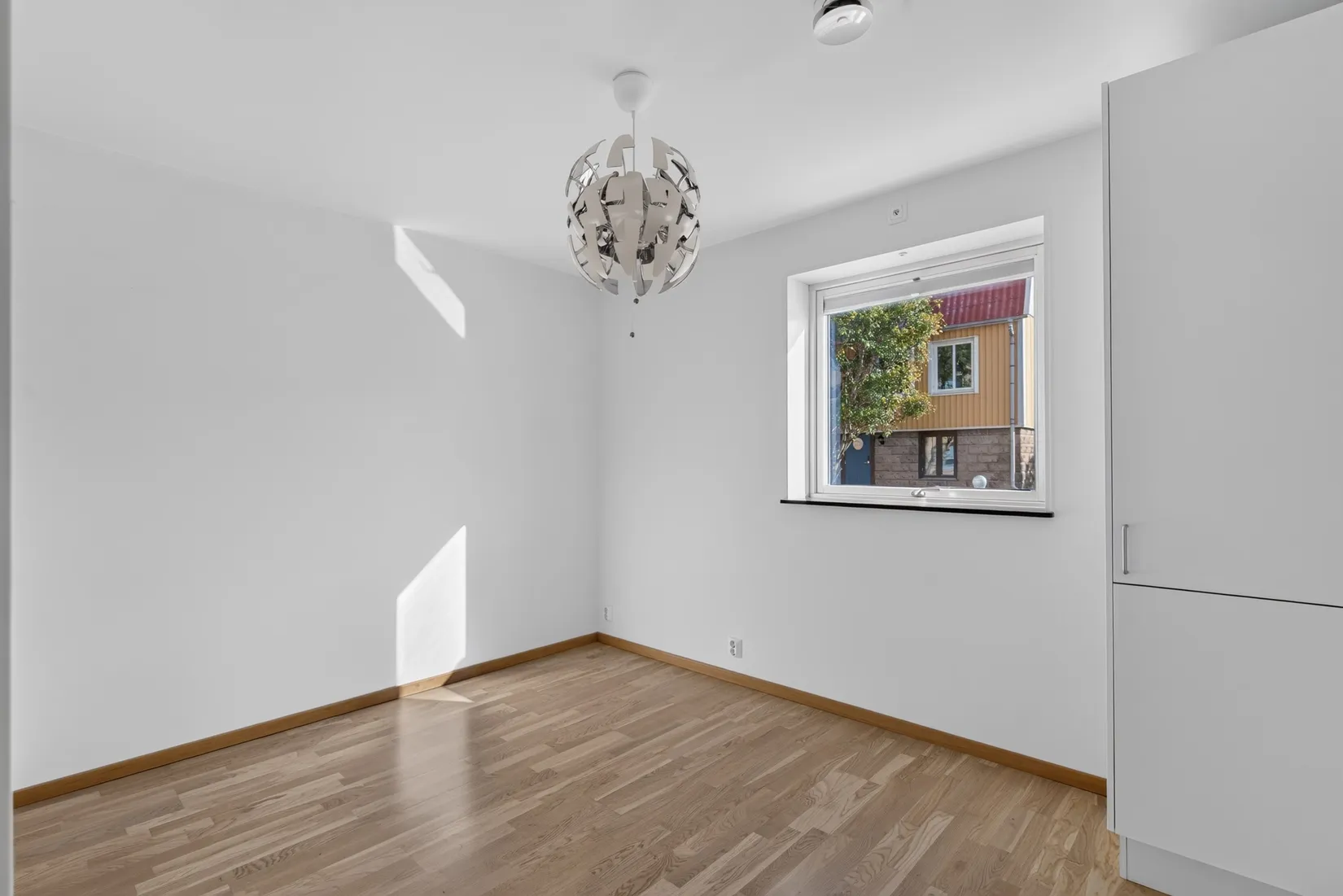 Bostadsrätt, Surbrunnsgatan 21 A, LGH 1101, Centrum, Strömstad