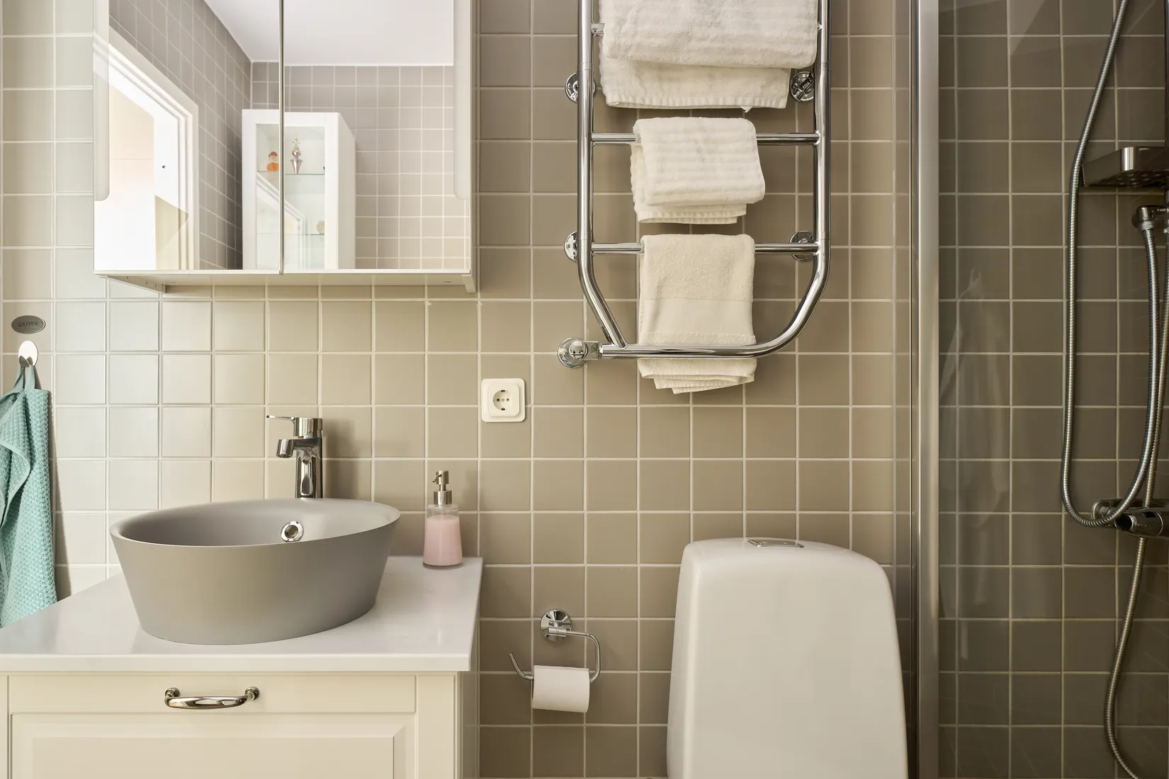 Bostadsrätt, Kvarnholmsvägen 39C, Finnboda Hamn, Nacka