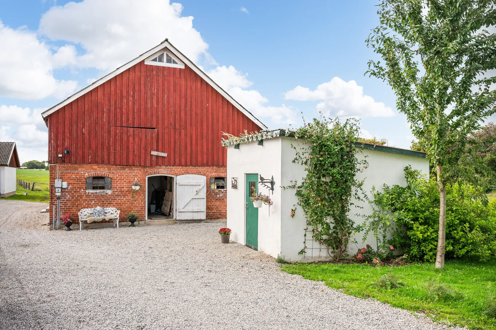 Gård/Skog, Södra Munkarp Gästgivaregården 422, Södra Munkarp, Höör
