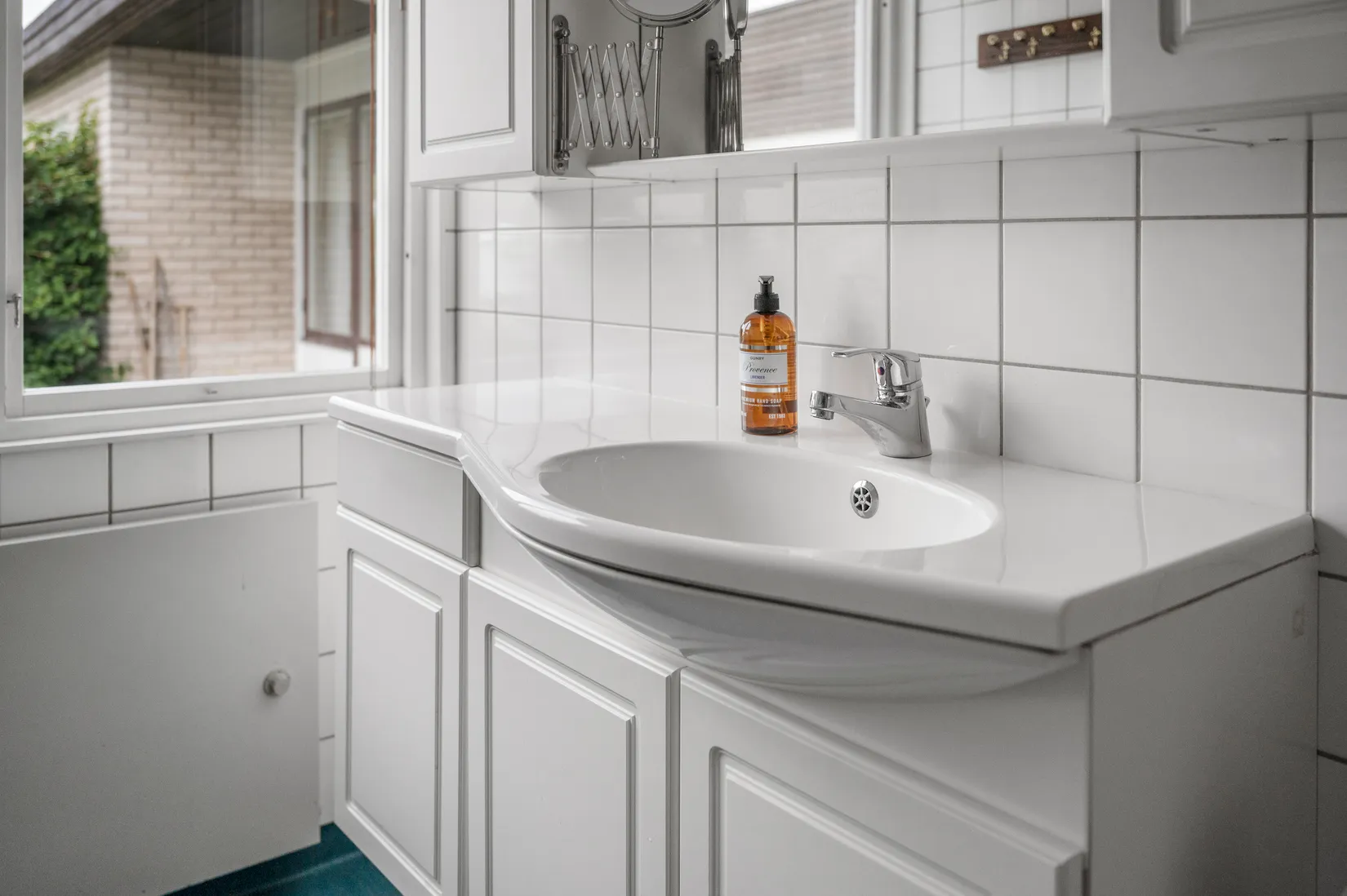 Radhus, Kårstagränd 21, Skälby, Upplands Väsby