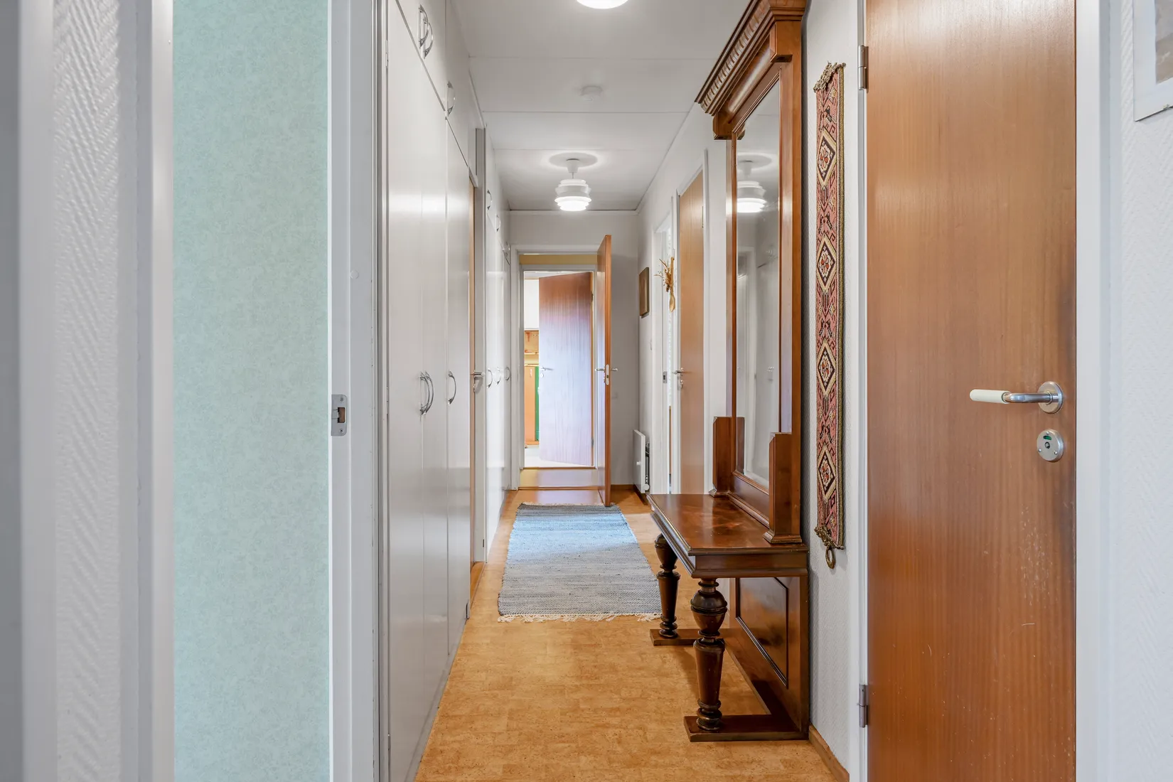 Radhus, Kårstagränd 21, Skälby, Upplands Väsby