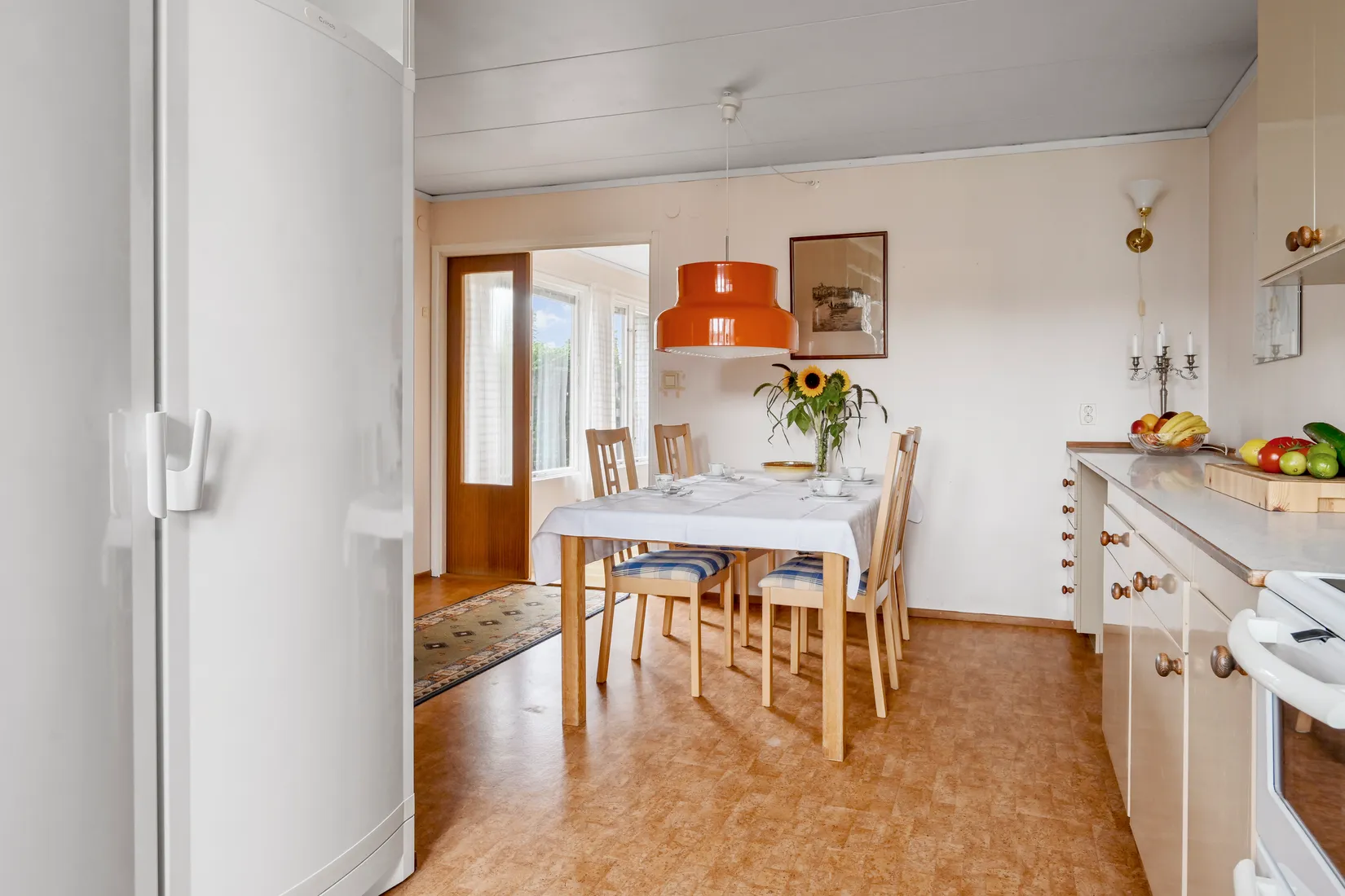 Radhus, Kårstagränd 21, Skälby, Upplands Väsby