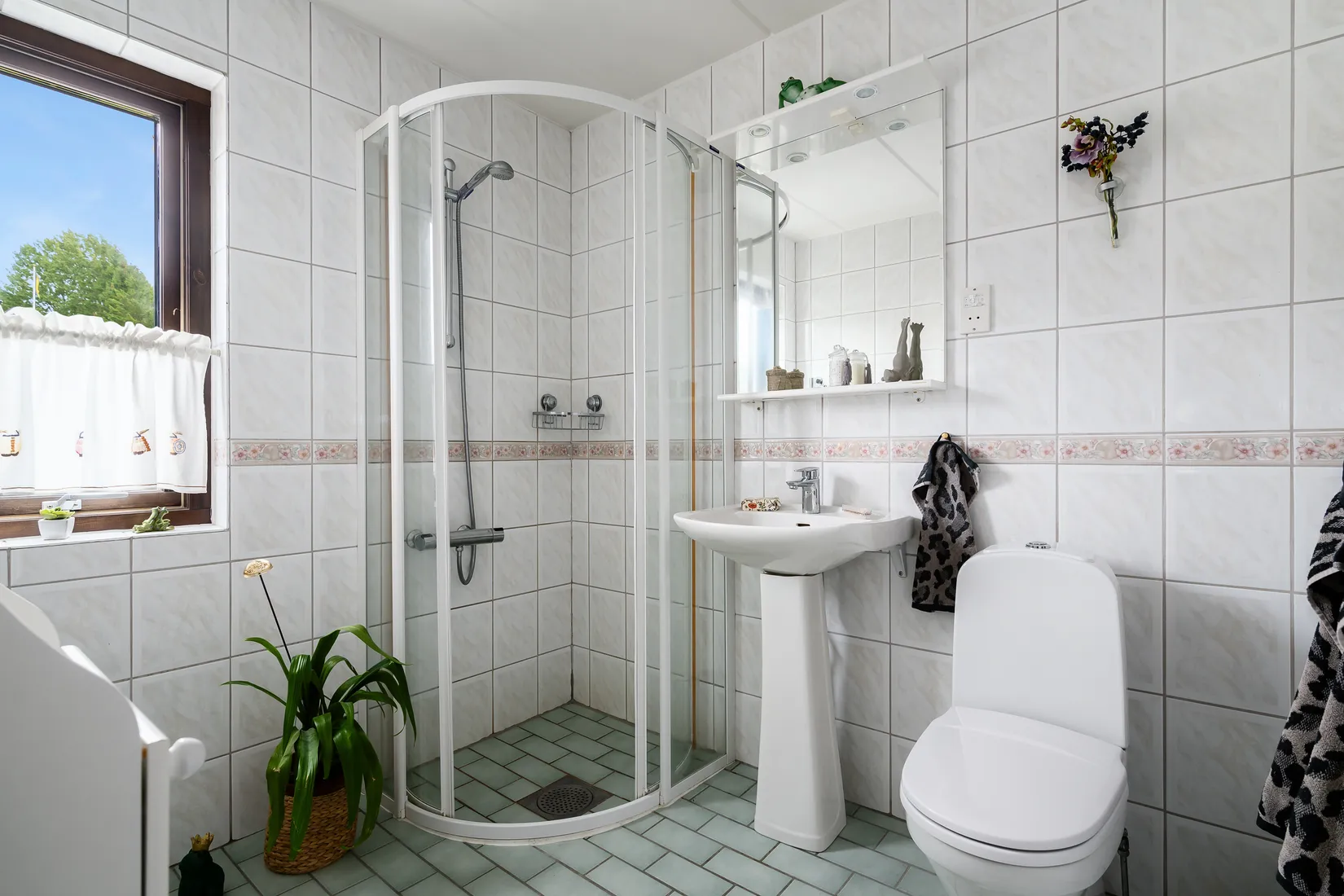 Radhus, Rosenvägen 37, Norra Nynäshamn, Nynäshamn