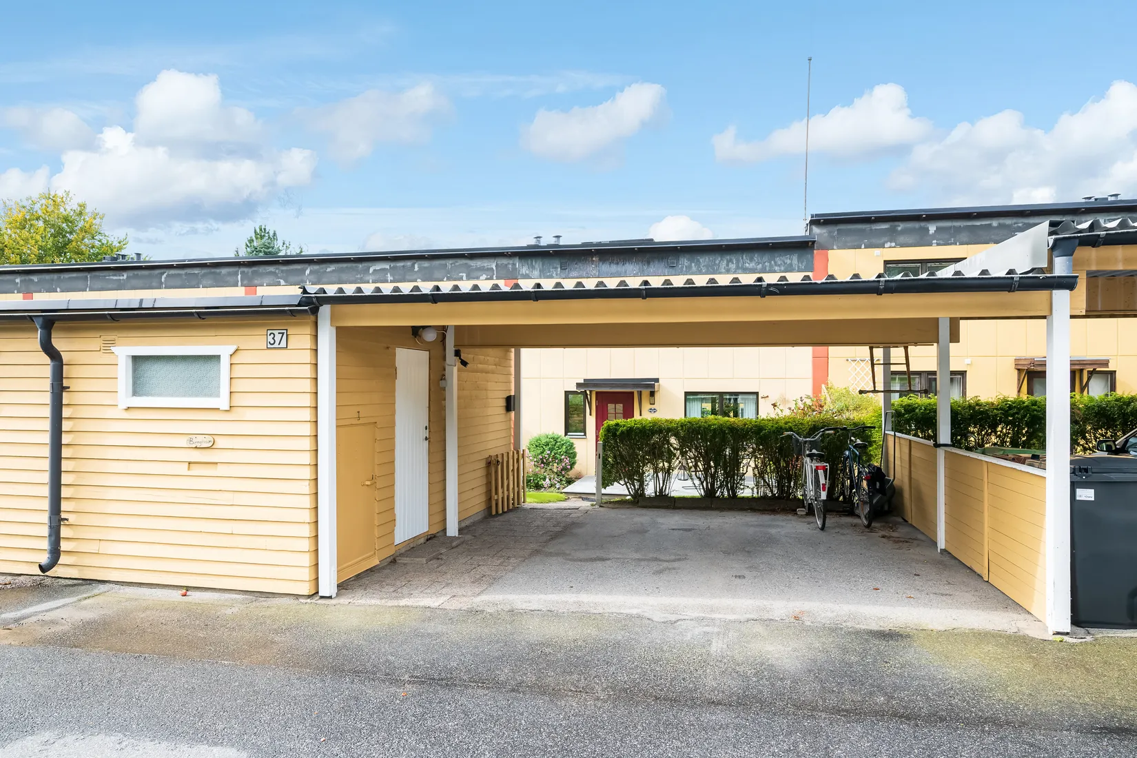 Radhus, Rosenvägen 37, Norra Nynäshamn, Nynäshamn
