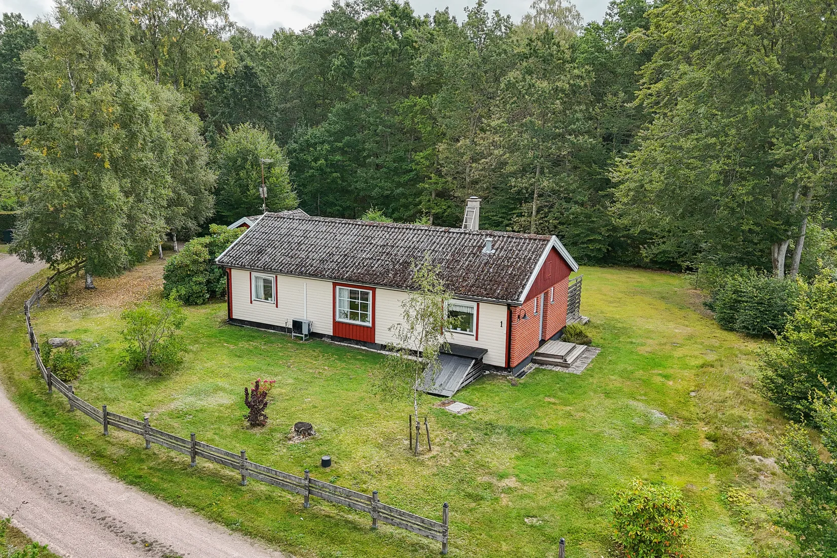 Villa, Södra Rörum Åkerbergs väg 1, Södra Rörum, Hörby
