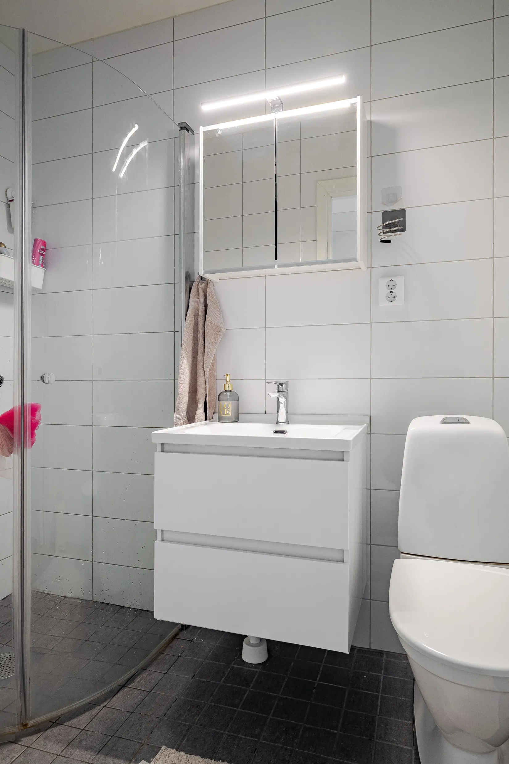 Radhus, Våggatan 1A, Storängskilen, Strängnäs