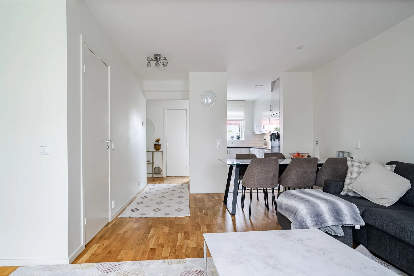Radhus, Våggatan 1A, Storängskilen, Strängnäs