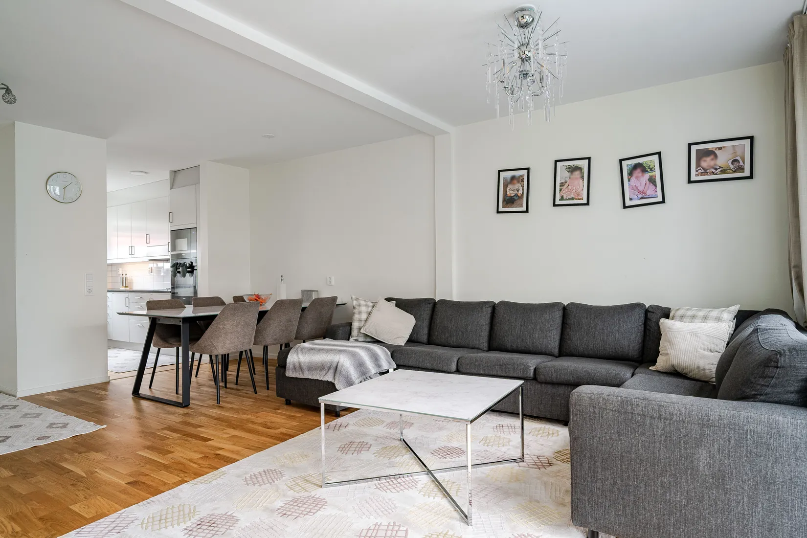 Radhus, Våggatan 1A, Storängskilen, Strängnäs