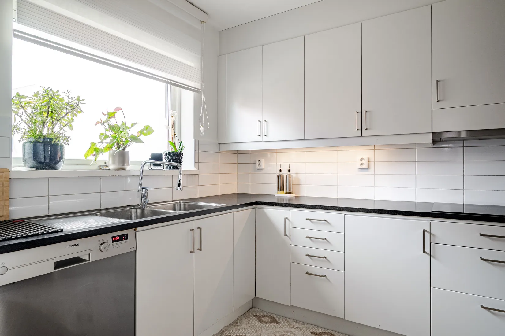 Radhus, Våggatan 1A, Storängskilen, Strängnäs