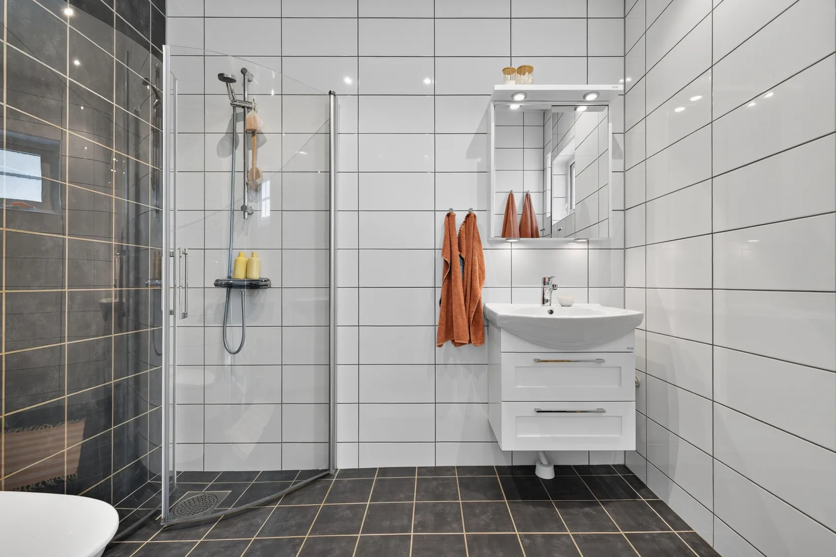 Bostadsrätt, Ulsavilagatan 4E, Ormesta, Örebro
