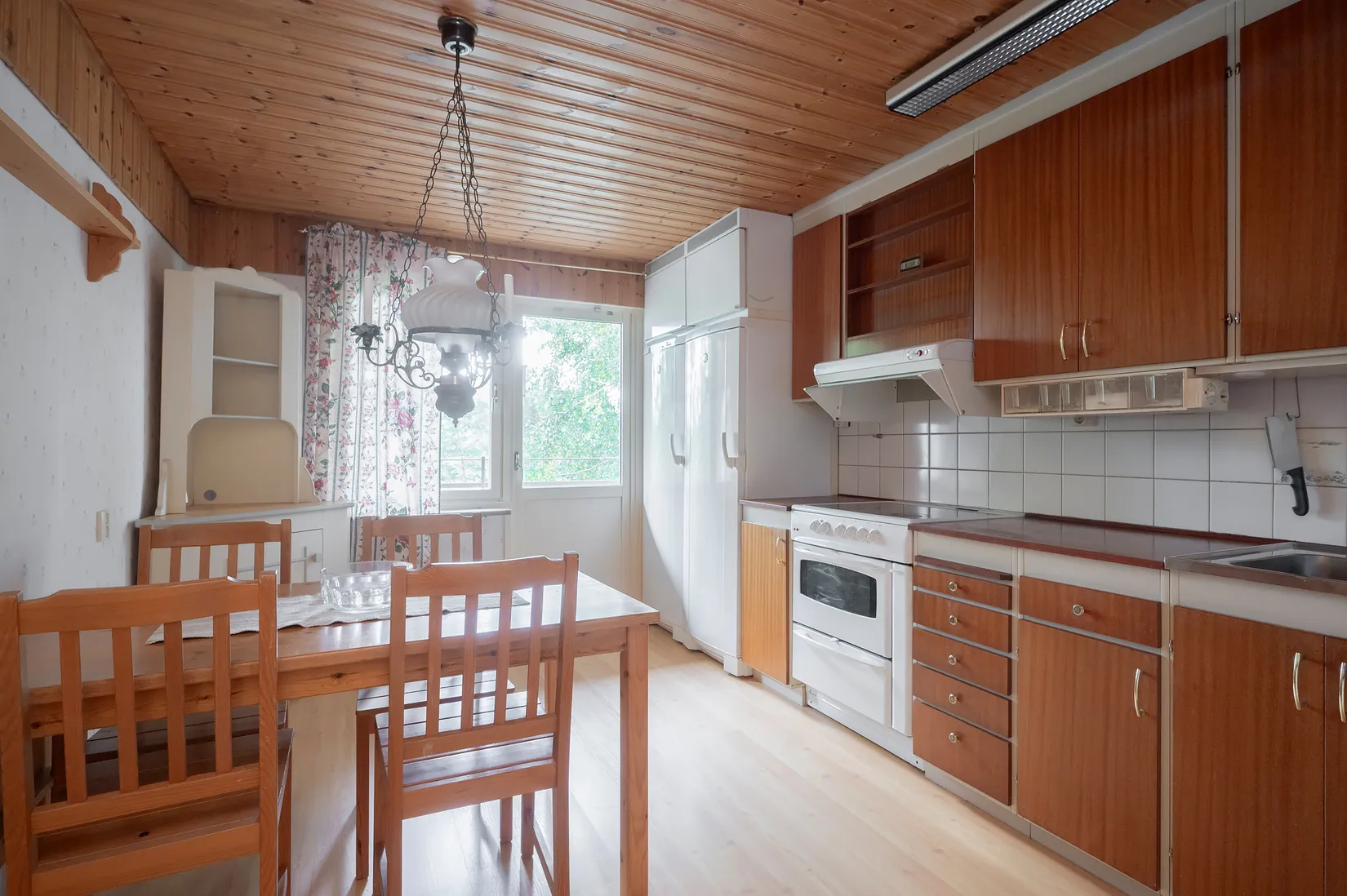 Radhus, Storbergsvägen 29, Snättringe, Huddinge