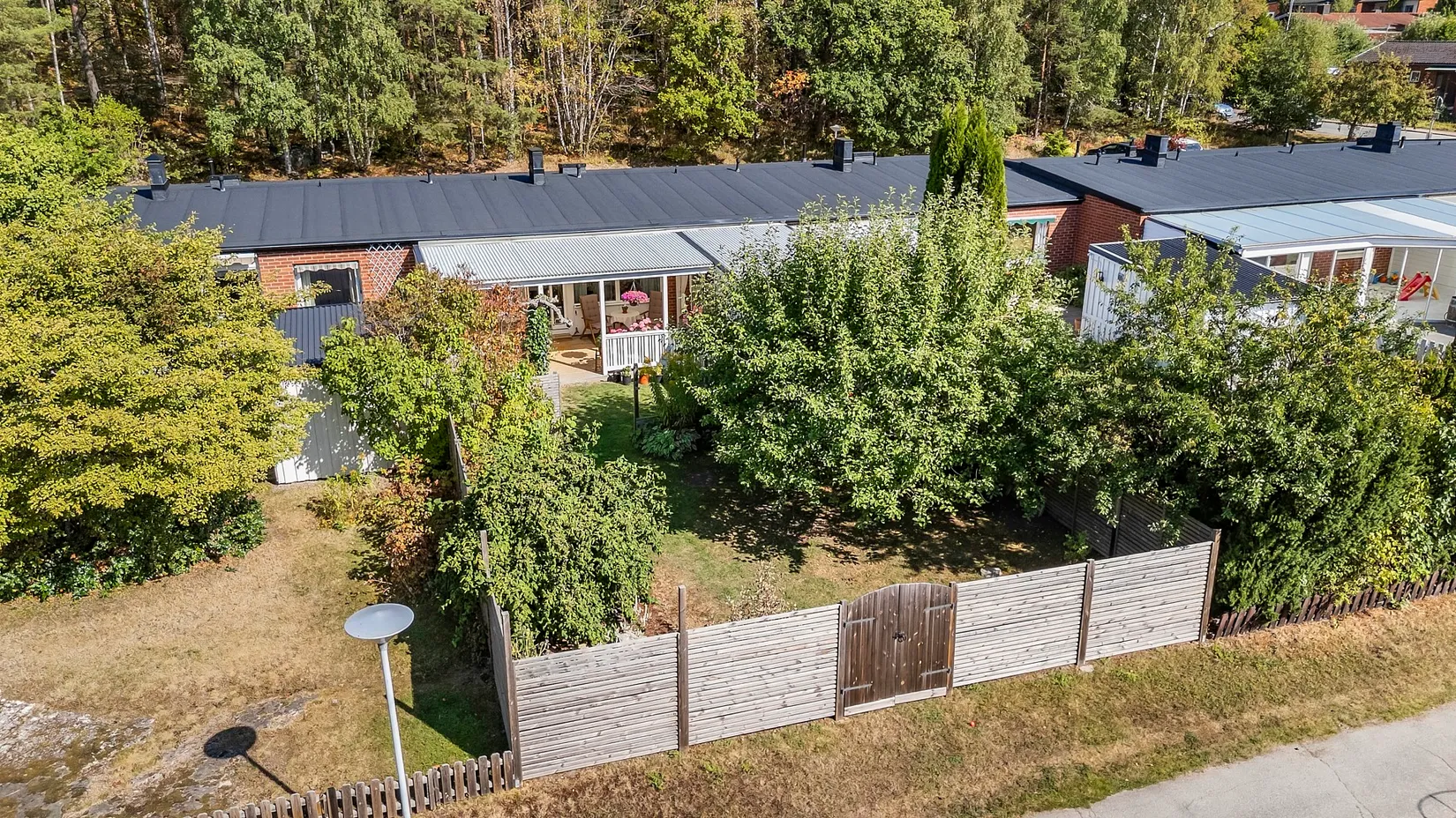 Radhus, Infanterigatan 61, Viksäng, Västerås
