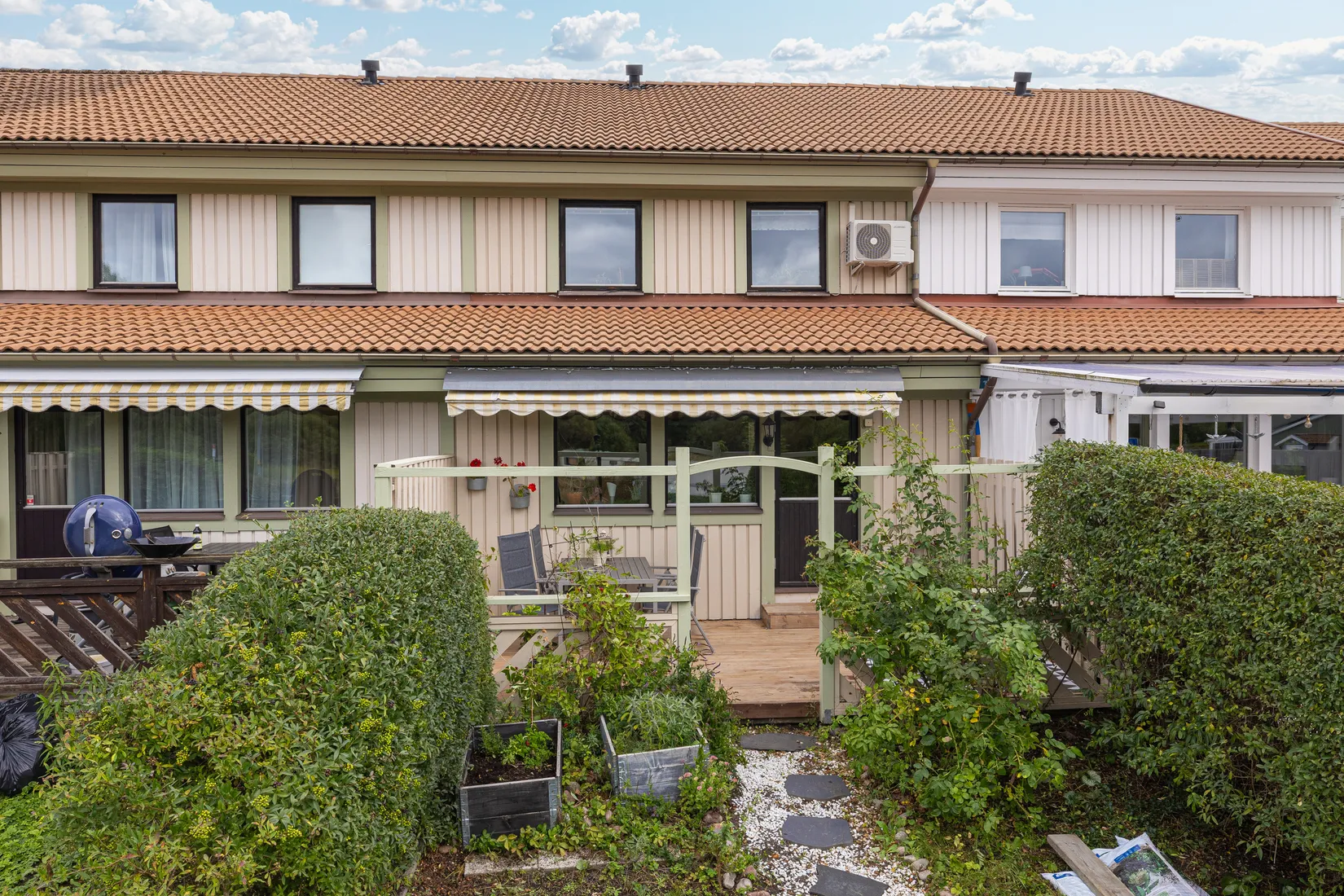 Radhus, Hollywoodvägen 5, Gillbo, Sollentuna