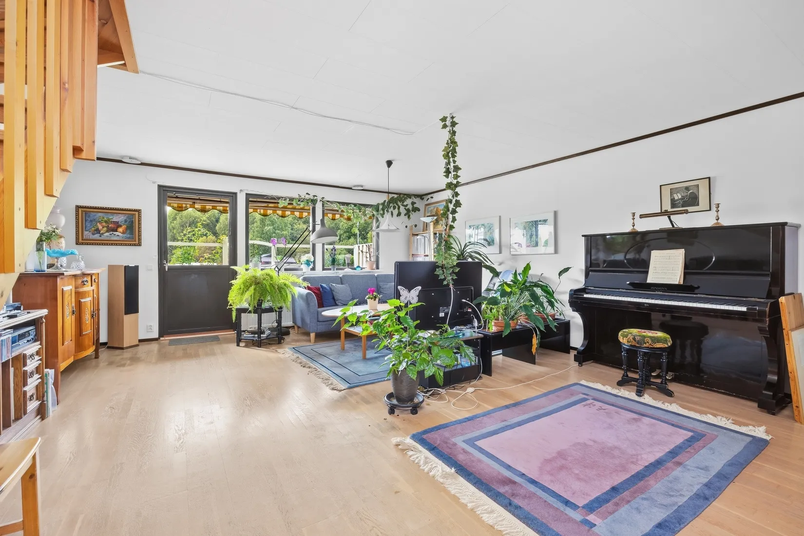 Radhus, Hollywoodvägen 5, Gillbo, Sollentuna