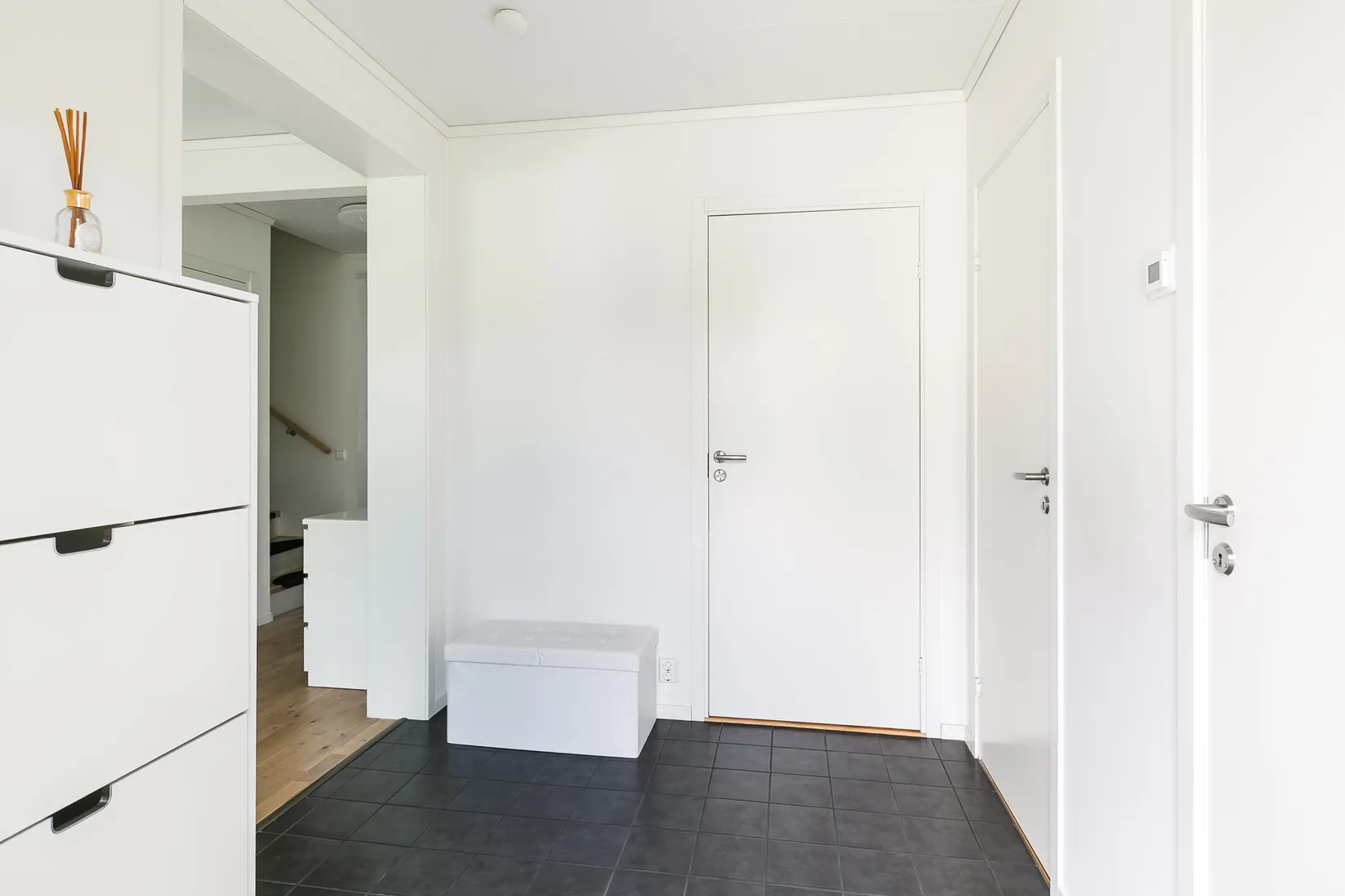 Radhus, Örnehuvuds Väg 60, Västra Kattarp - Hindby, Malmö