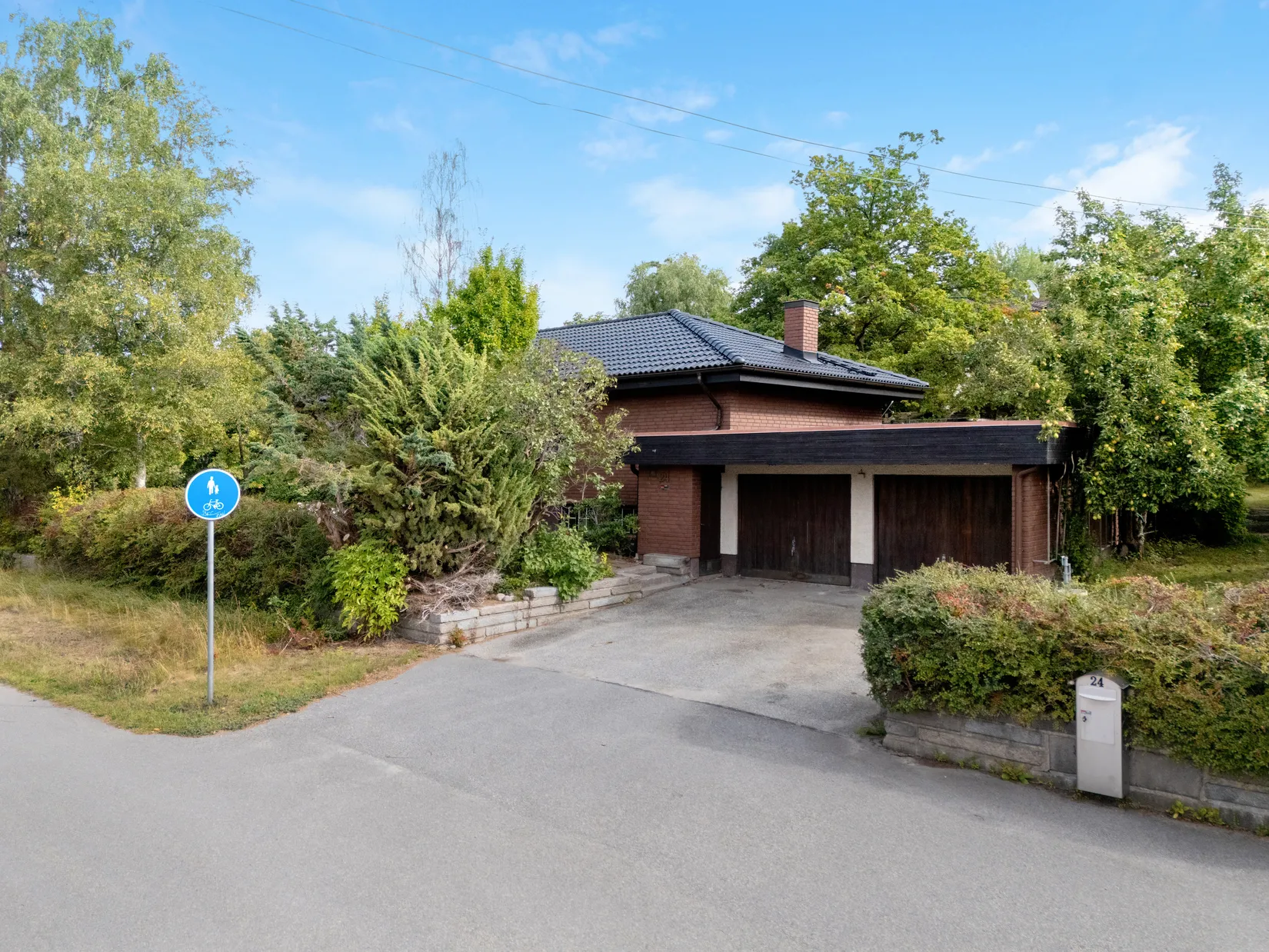 Villa, Zenitvägen 24, Skälby, Järfälla