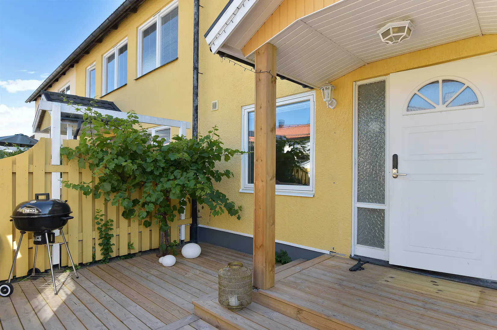 Radhus, Gränsvägen 96, Solhem, Stockholm