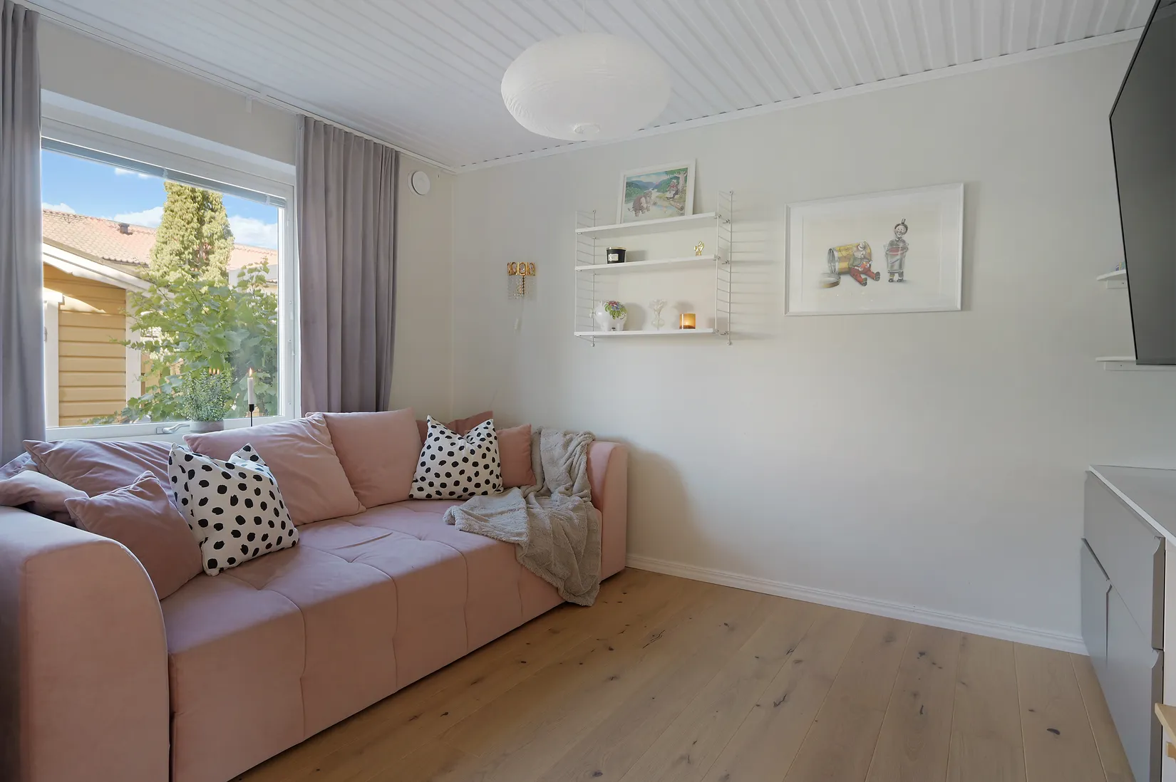 Radhus, Gränsvägen 96, Solhem, Stockholm