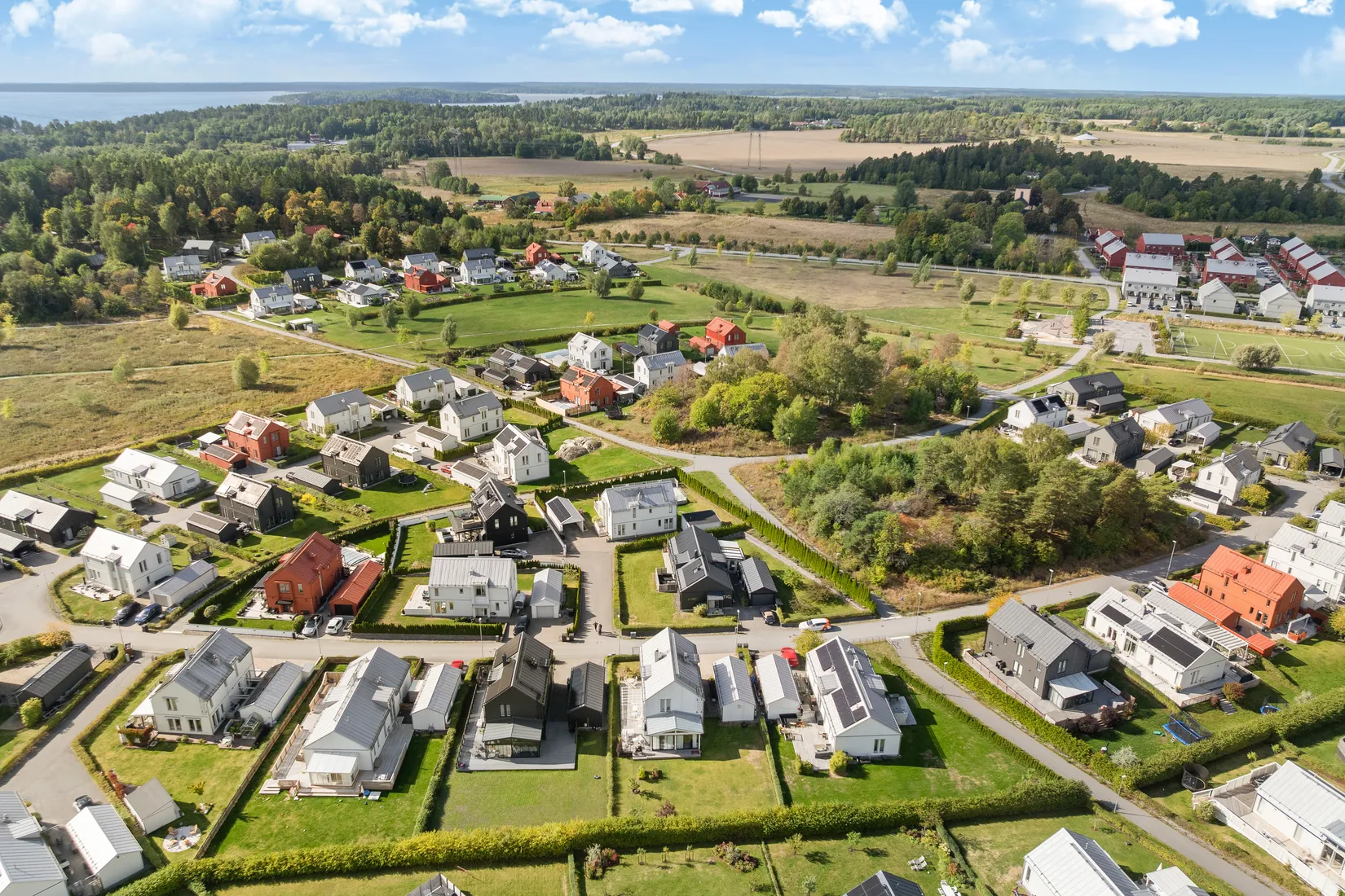 Villa, Vikvägen 17, Bålsta Frösundavik, Håbo
