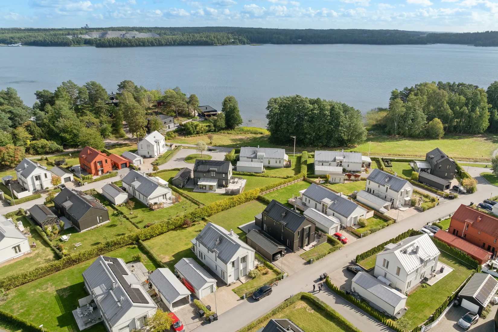 Villa, Vikvägen 17, Bålsta Frösundavik, Håbo