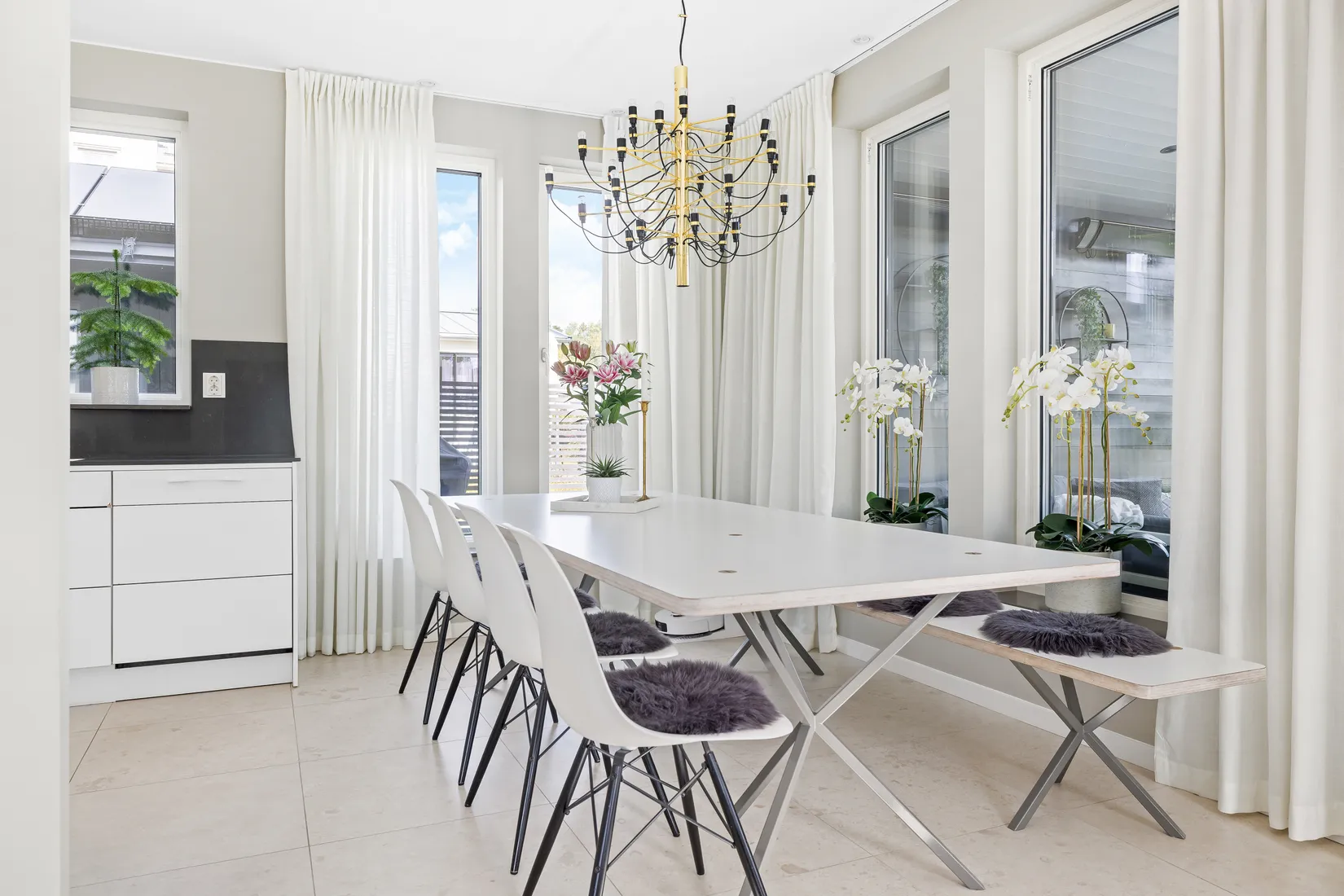 Villa, Vikvägen 17, Bålsta Frösundavik, Håbo