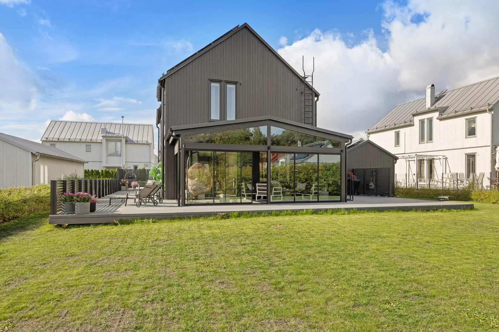 Villa, Vikvägen 17, Bålsta Frösundavik, Håbo