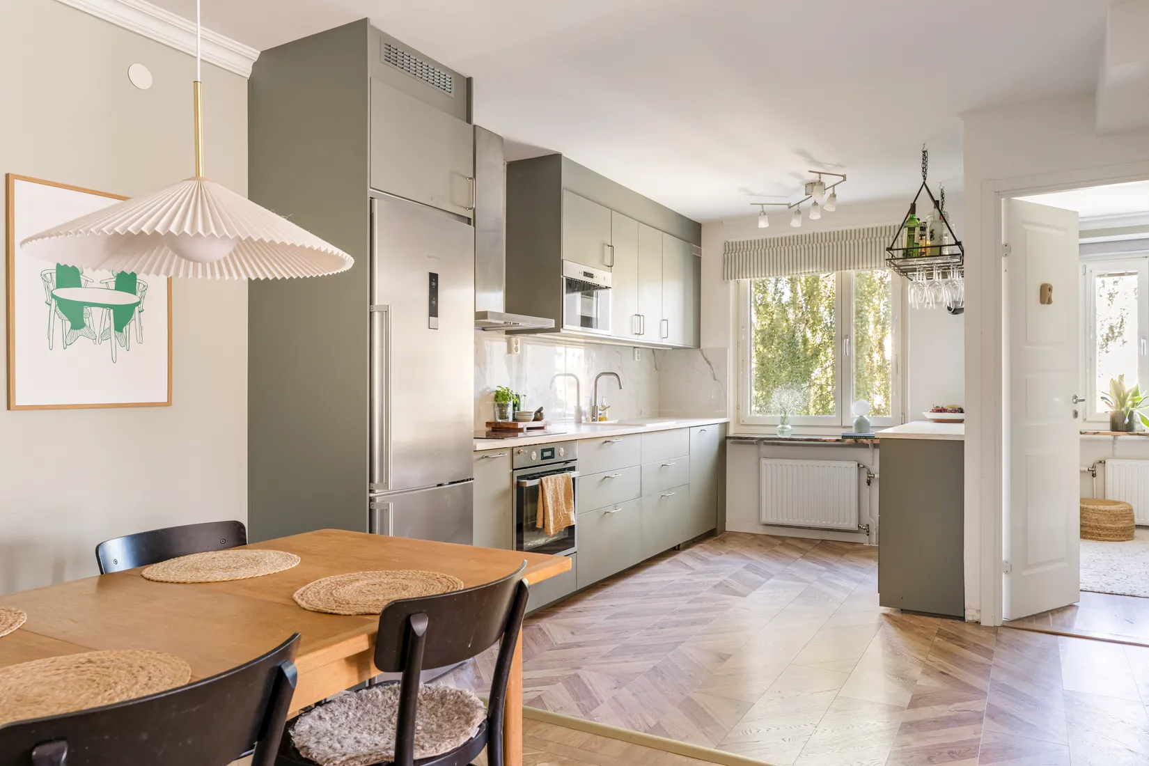 Bostadsrätt, Ekensbergsvägen 97, Vån 4, Råsunda, Solna