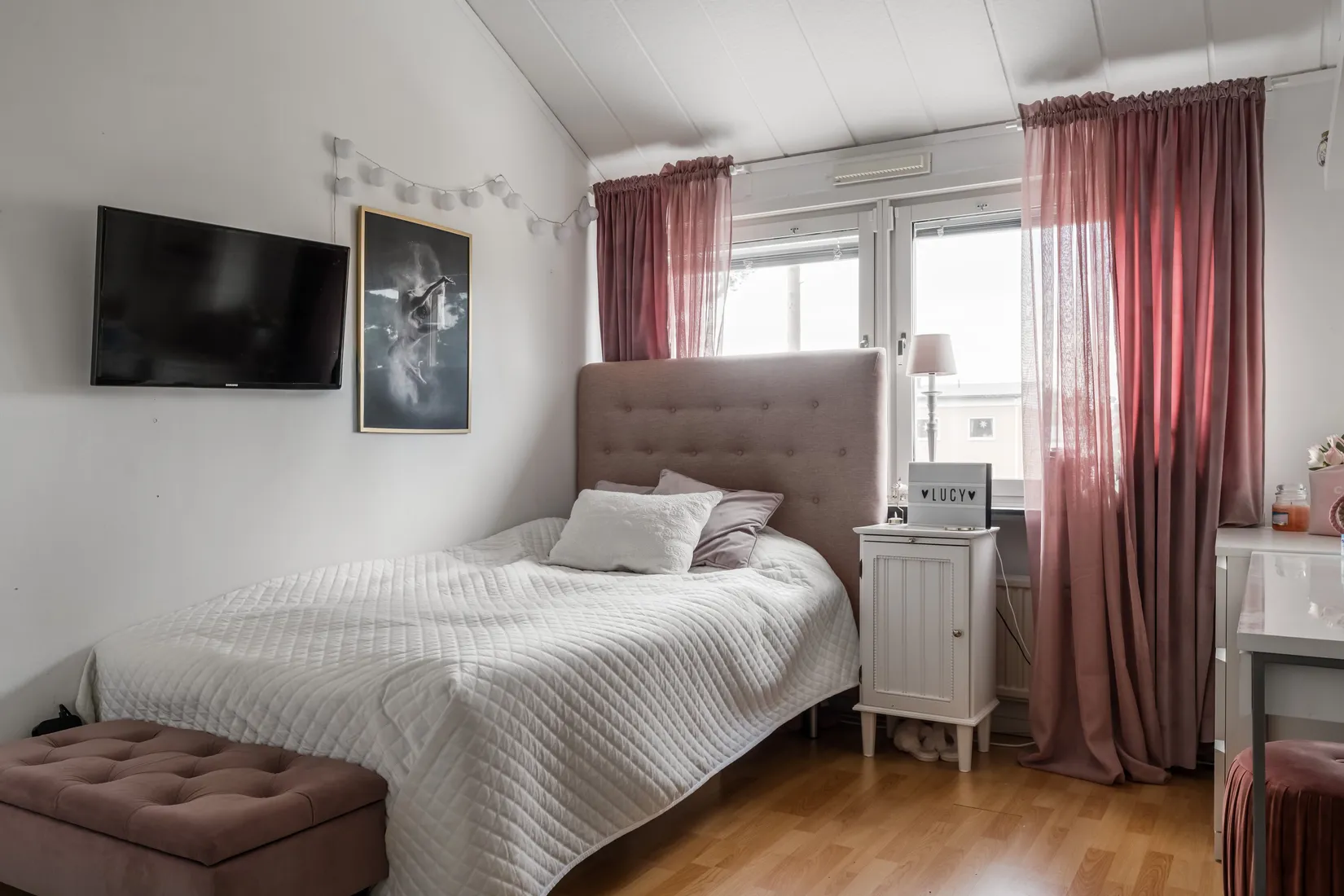 Radhus, Magasinsvägen 26, Djurgården, Kristinehamn