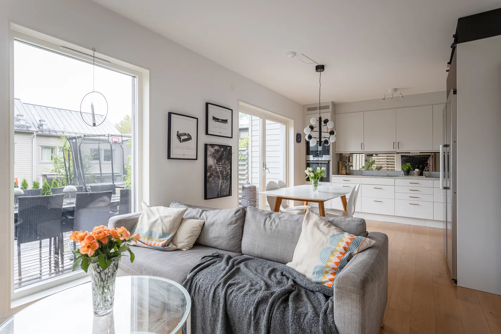 Radhus, Ledungsvägen 27, Väsjön, Sollentuna