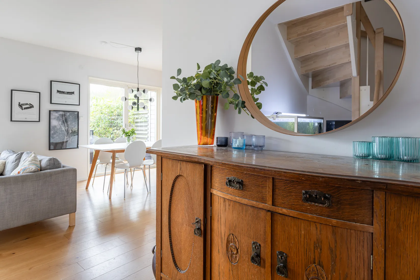 Radhus, Ledungsvägen 27, Väsjön, Sollentuna