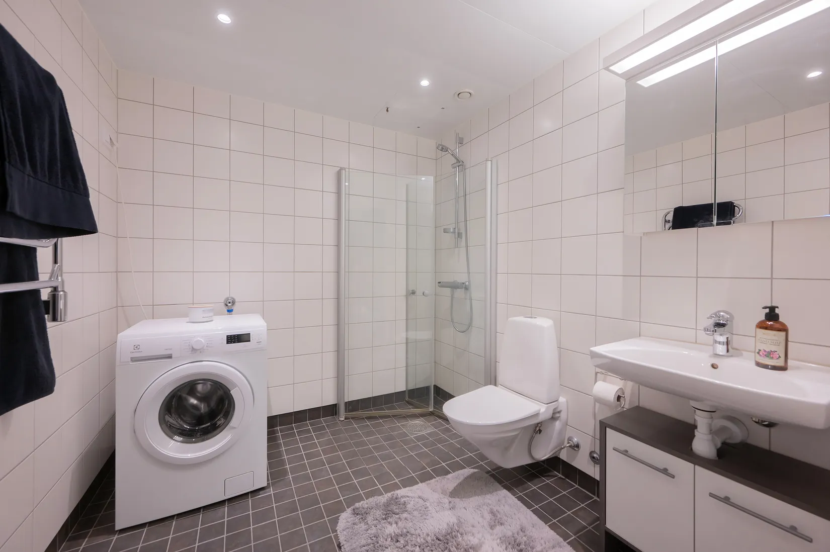 Bostadsrätt, Vikingavägen 20, Centrala Huddinge - Kvarnbergsplan, Huddinge