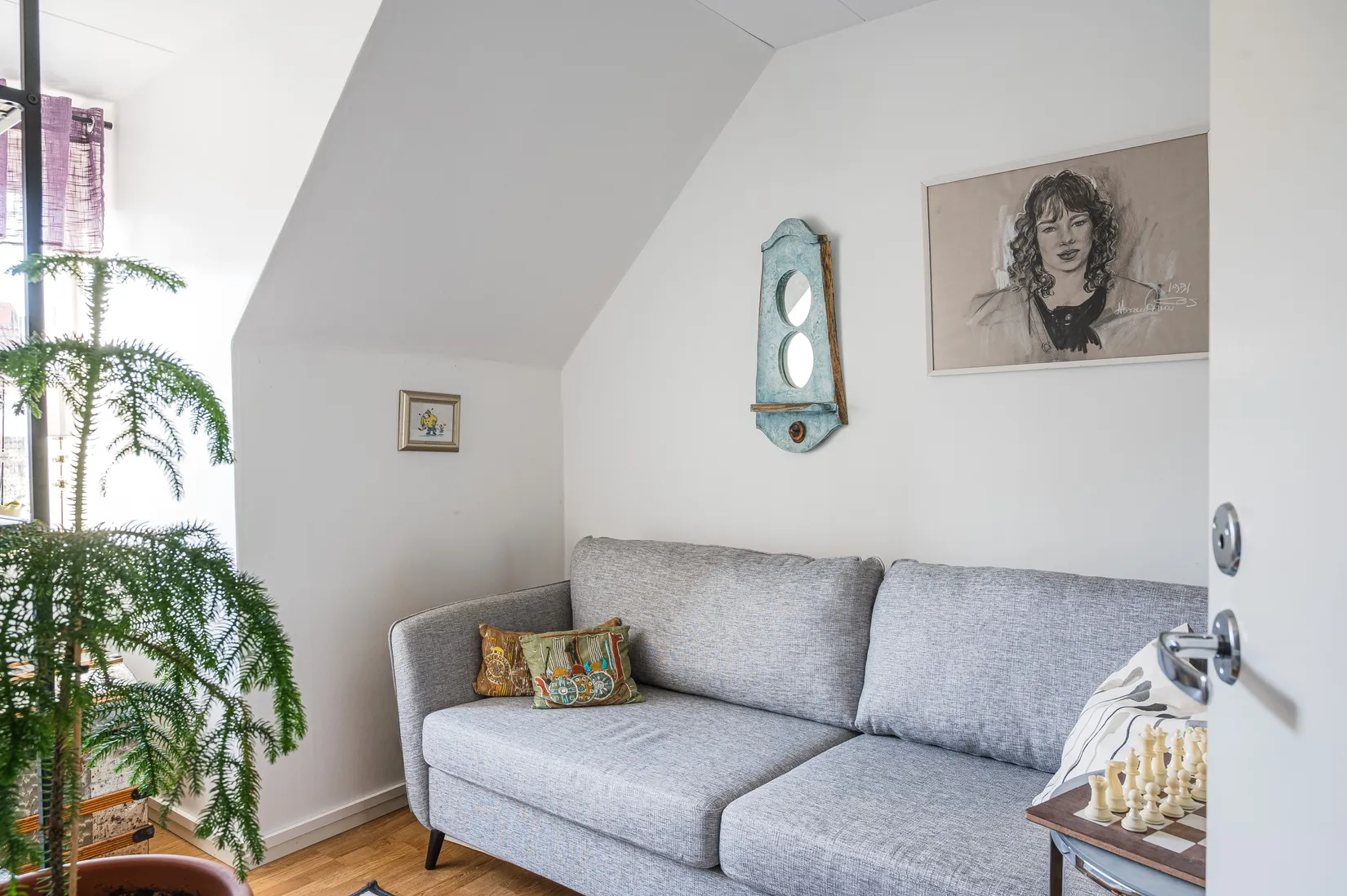 Radhus, Fogdegårdsvägen 19, Varnhem, Skara