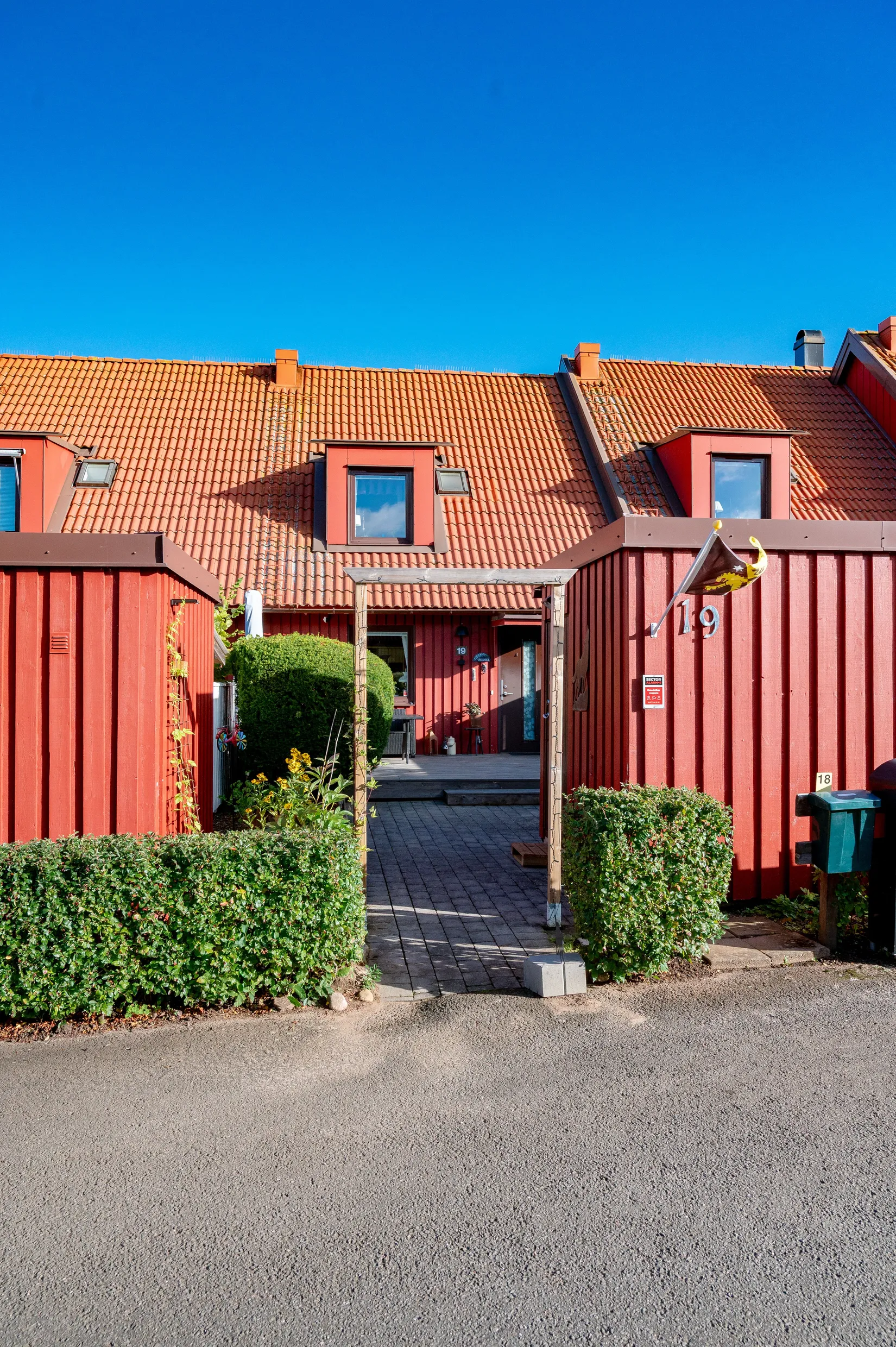 Radhus, Fogdegårdsvägen 19, Varnhem, Skara