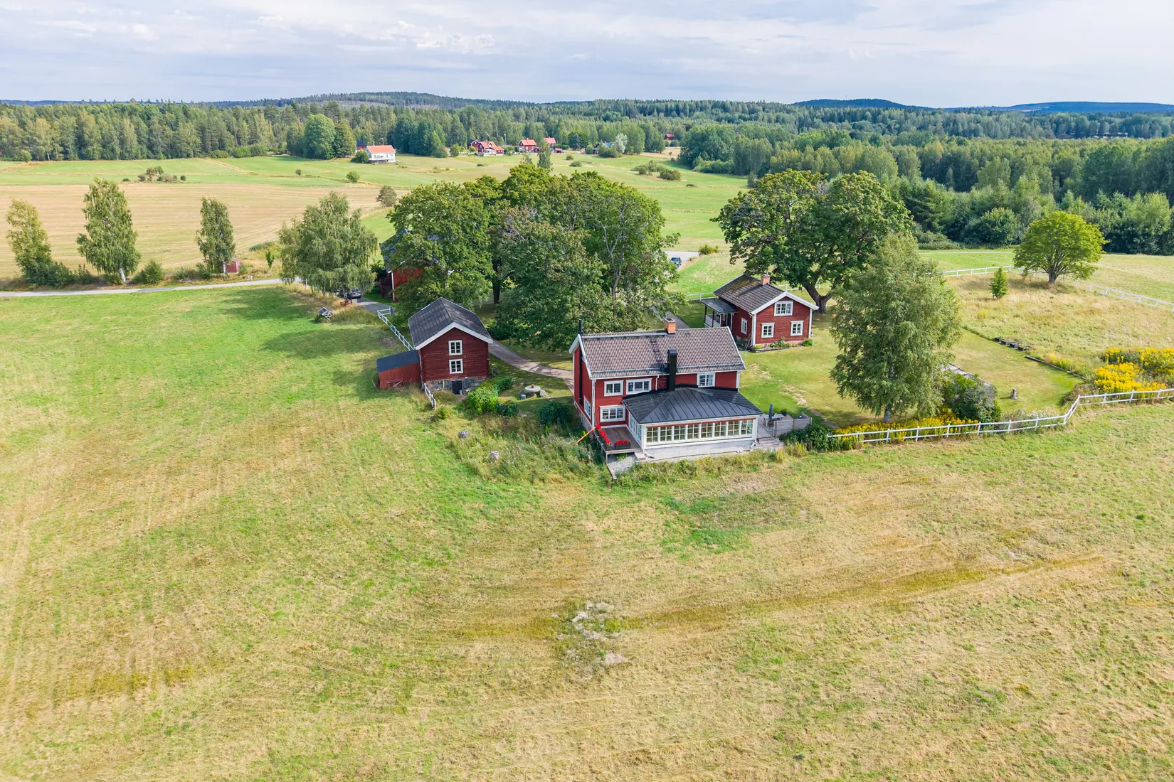 Gård/Skog, Kalvnäsvägen 14, Söderbärke, Smedjebacken