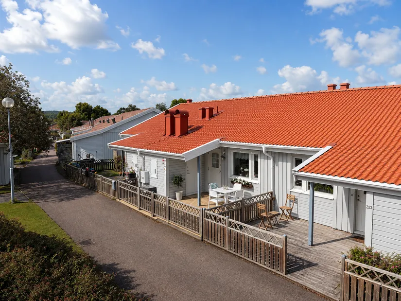 Radhus, Eklövsvägen 221, Södra Lerum, Lerum