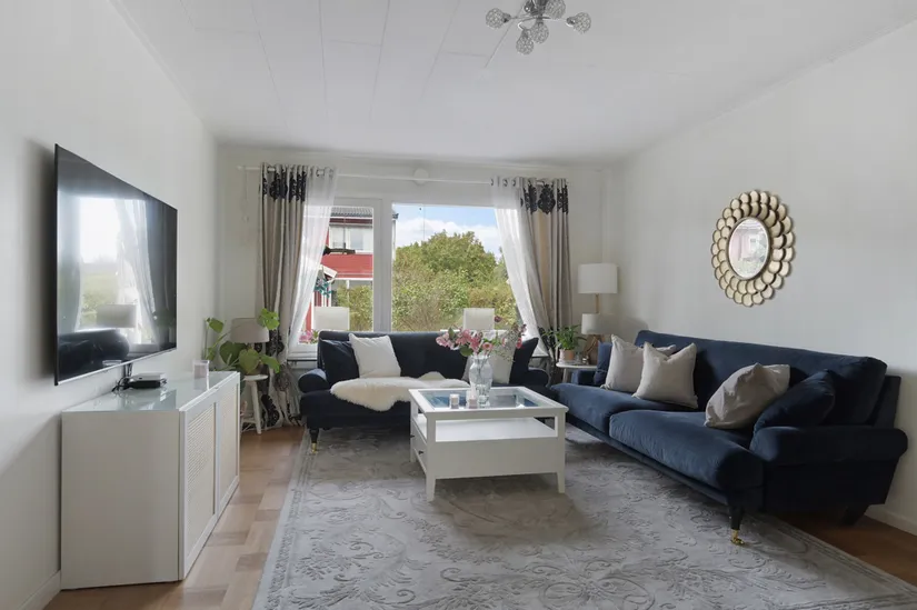 Radhus, Tröskvägen 161, Viksjö, Järfälla
